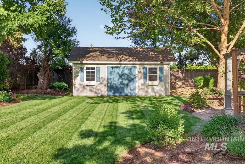 2910 S Mayflower Way Property Photo 40