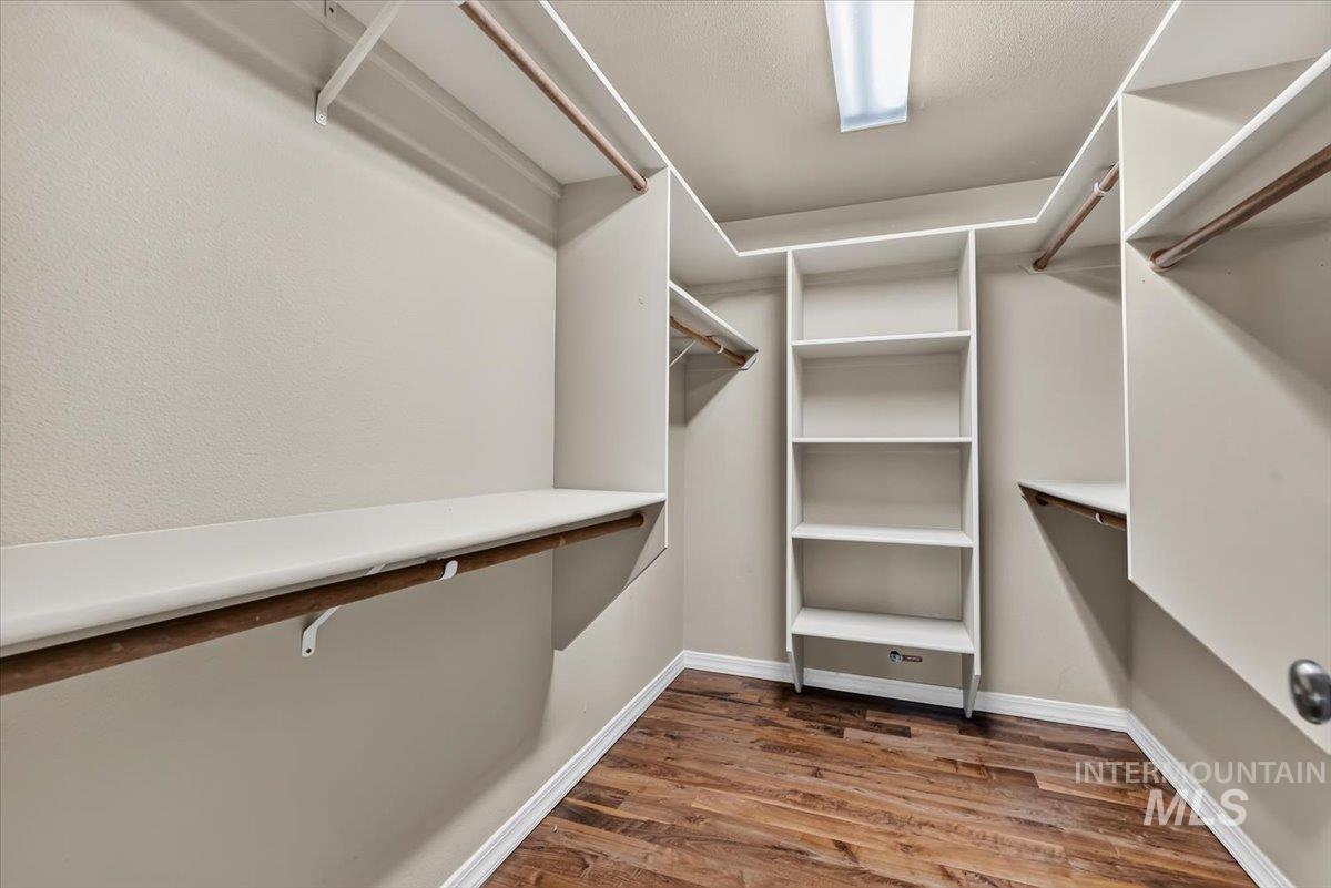935 N Edgewood Lane Property Photo 22