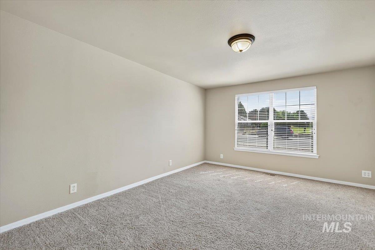 935 N Edgewood Lane Property Photo 25