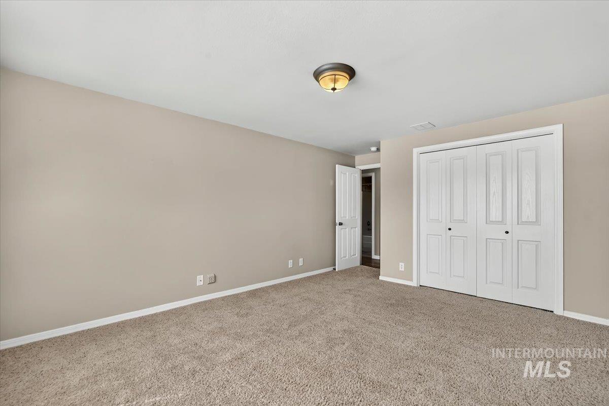 935 N Edgewood Lane Property Photo 26