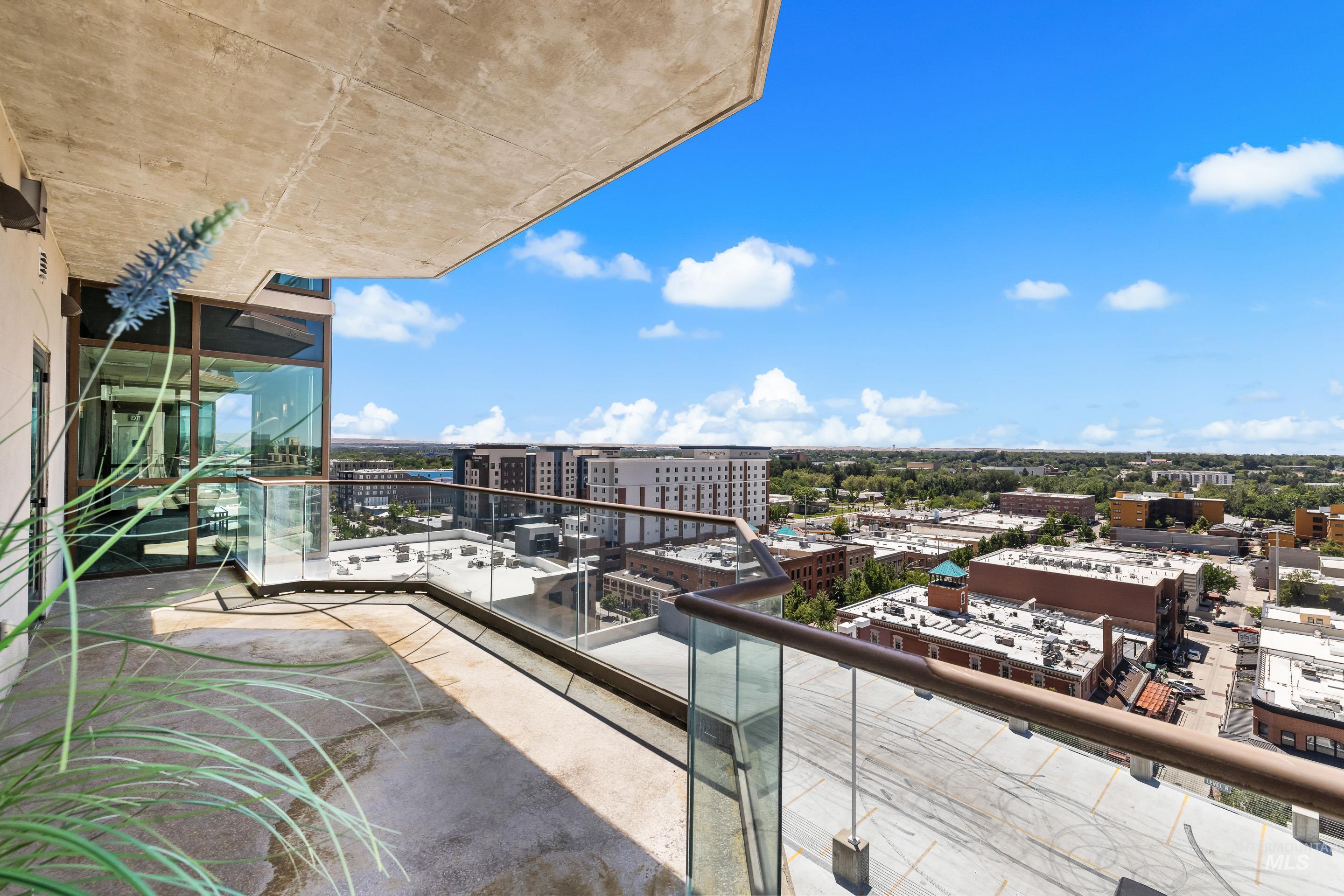 851 W Front Street Property Photo 42