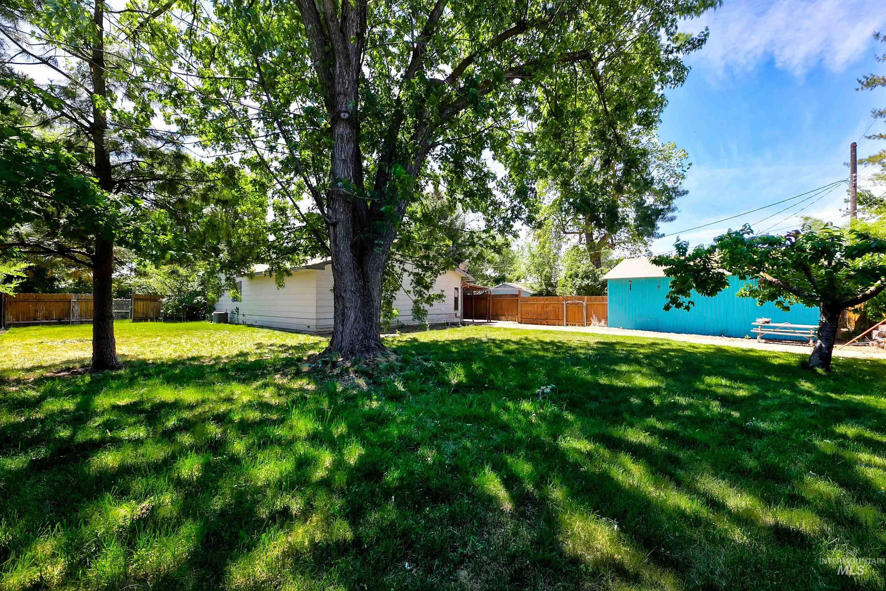 306 Bills Ave. Property Photo 6