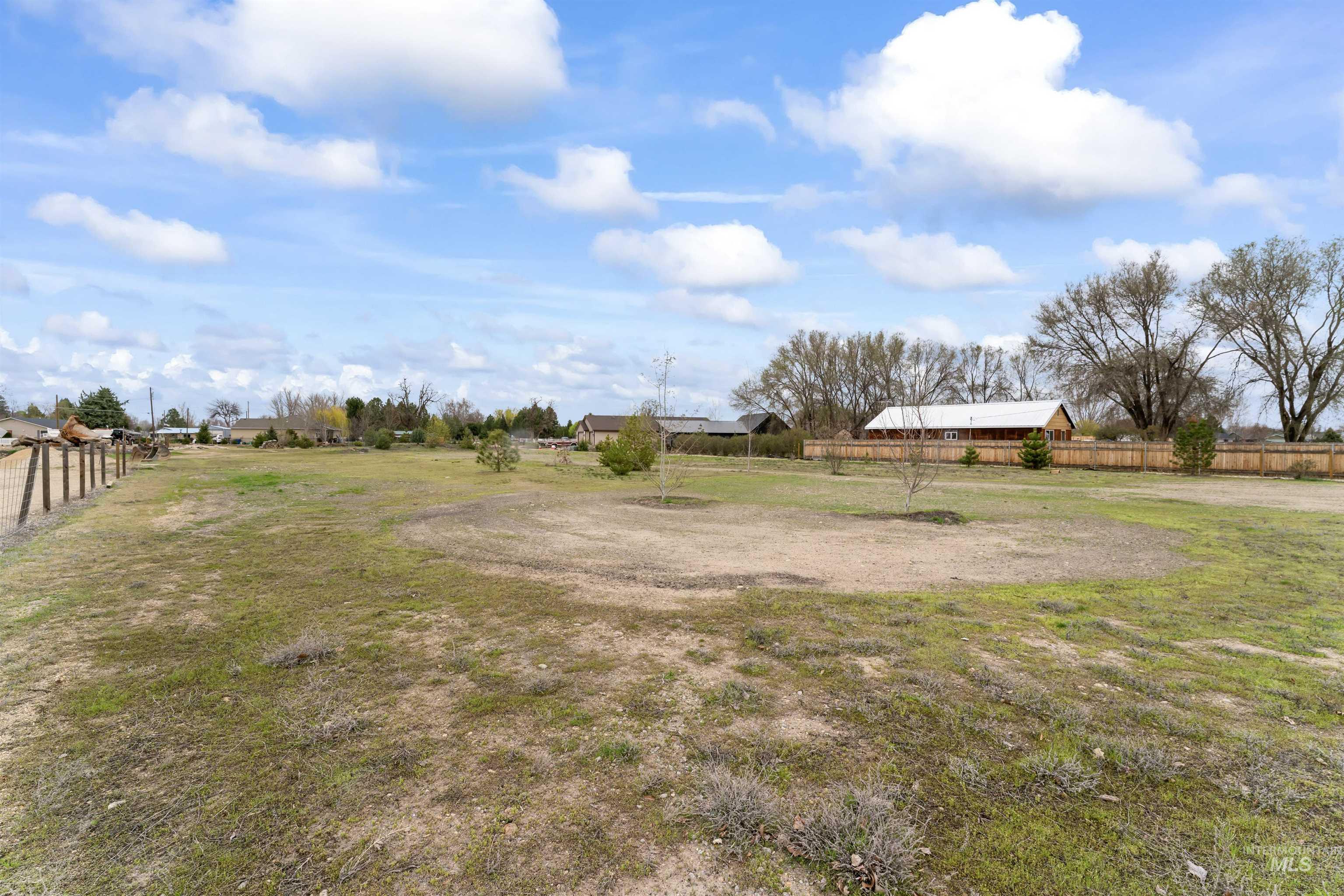 Tbd N Dewey Avenue Property Photo 12