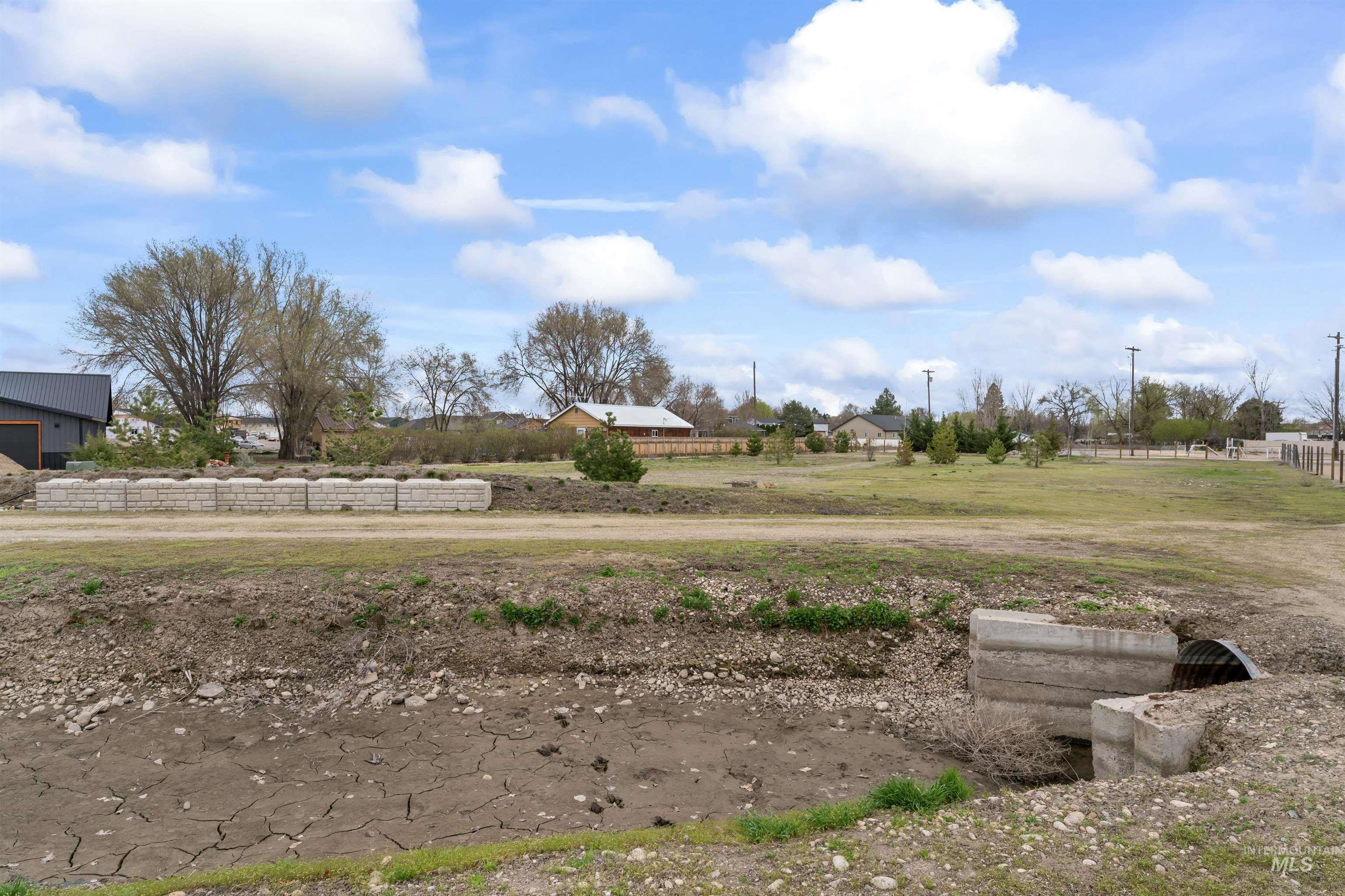 Tbd N Dewey Avenue Property Photo 24