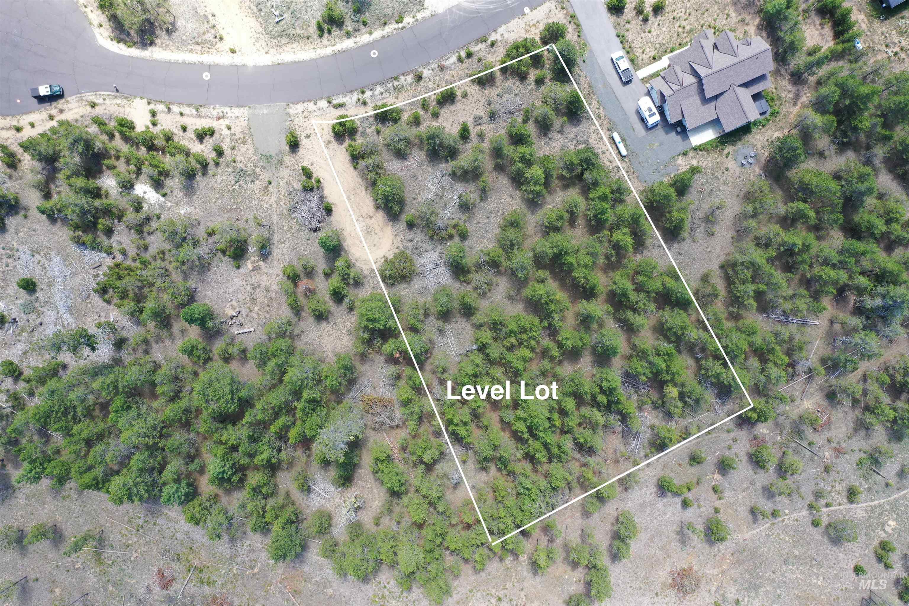 40 Norwood Place Property Photo 2