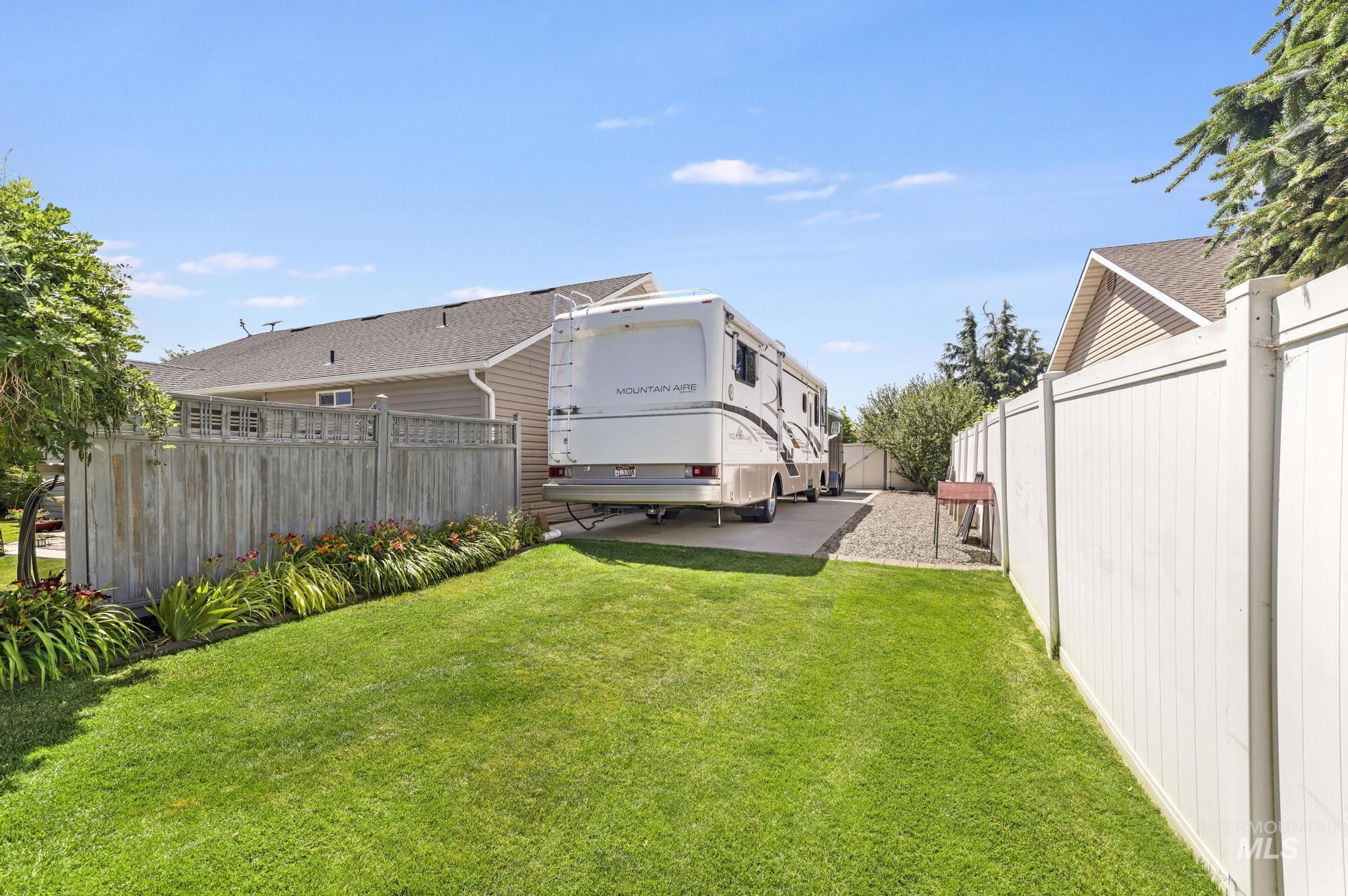 1440 Cayuse Creek Dr Property Photo 27