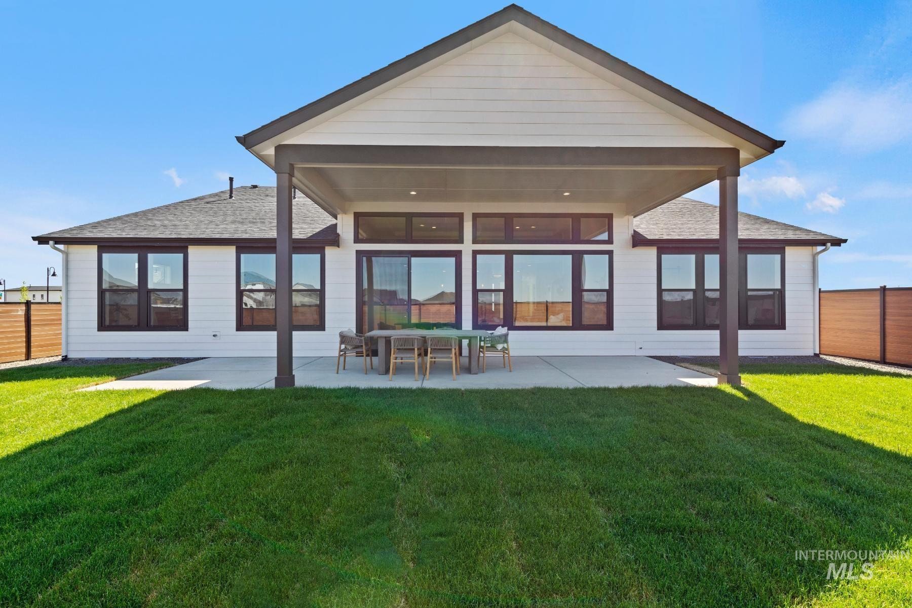 7623 W Flathead Lake Dr Property Photo 39