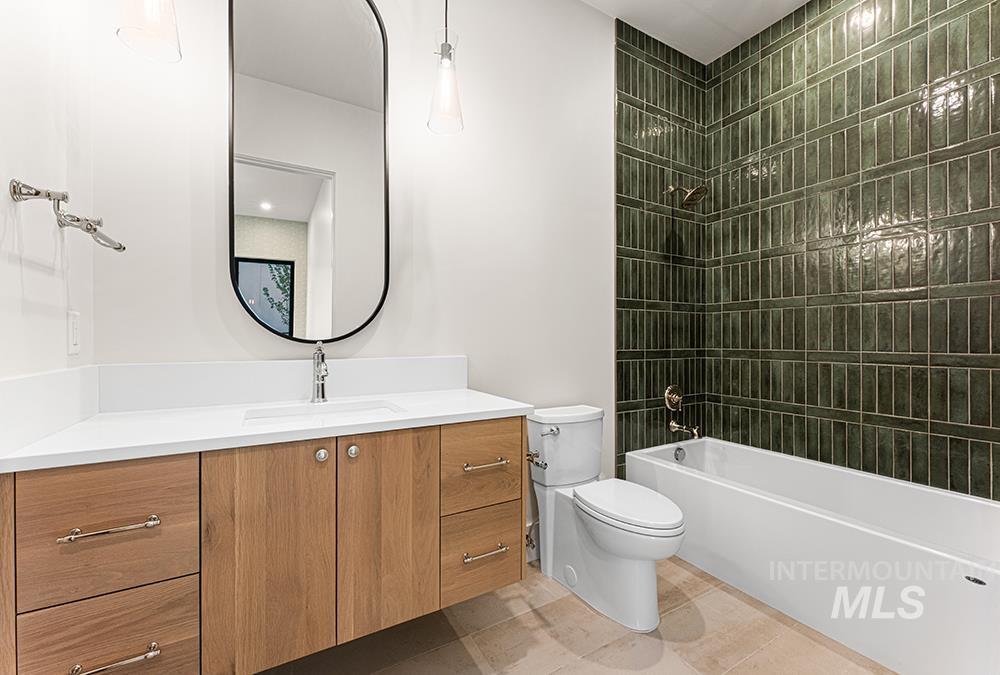2458 S Globe Ln Property Photo 35