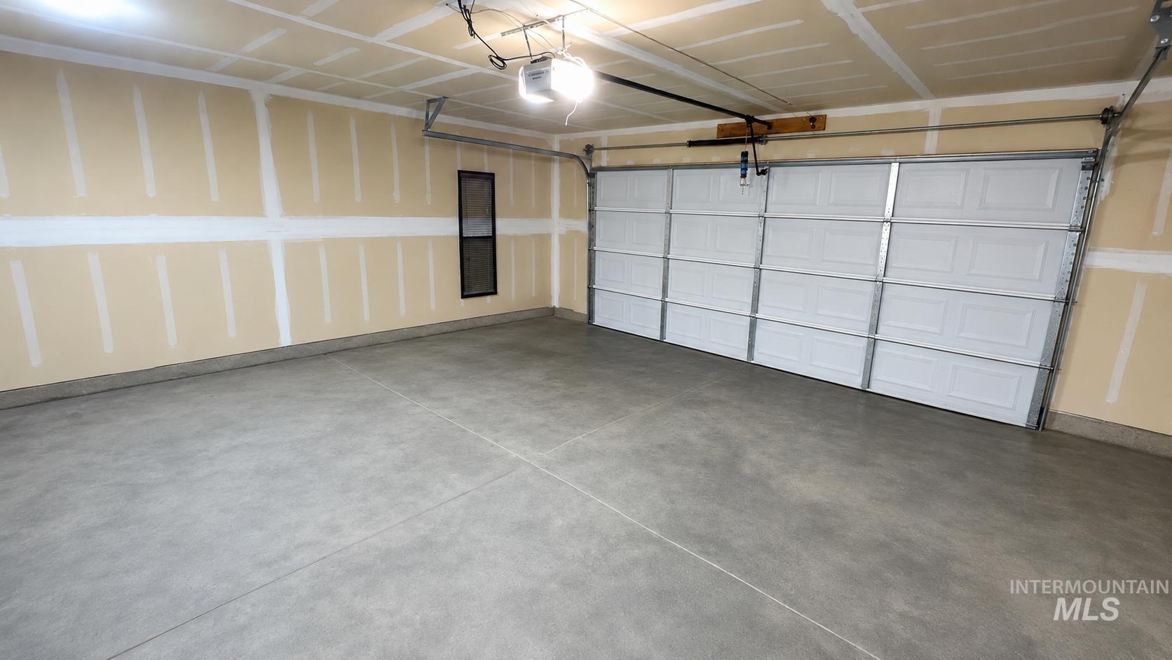 1030 Sw Colonial Property Photo 40