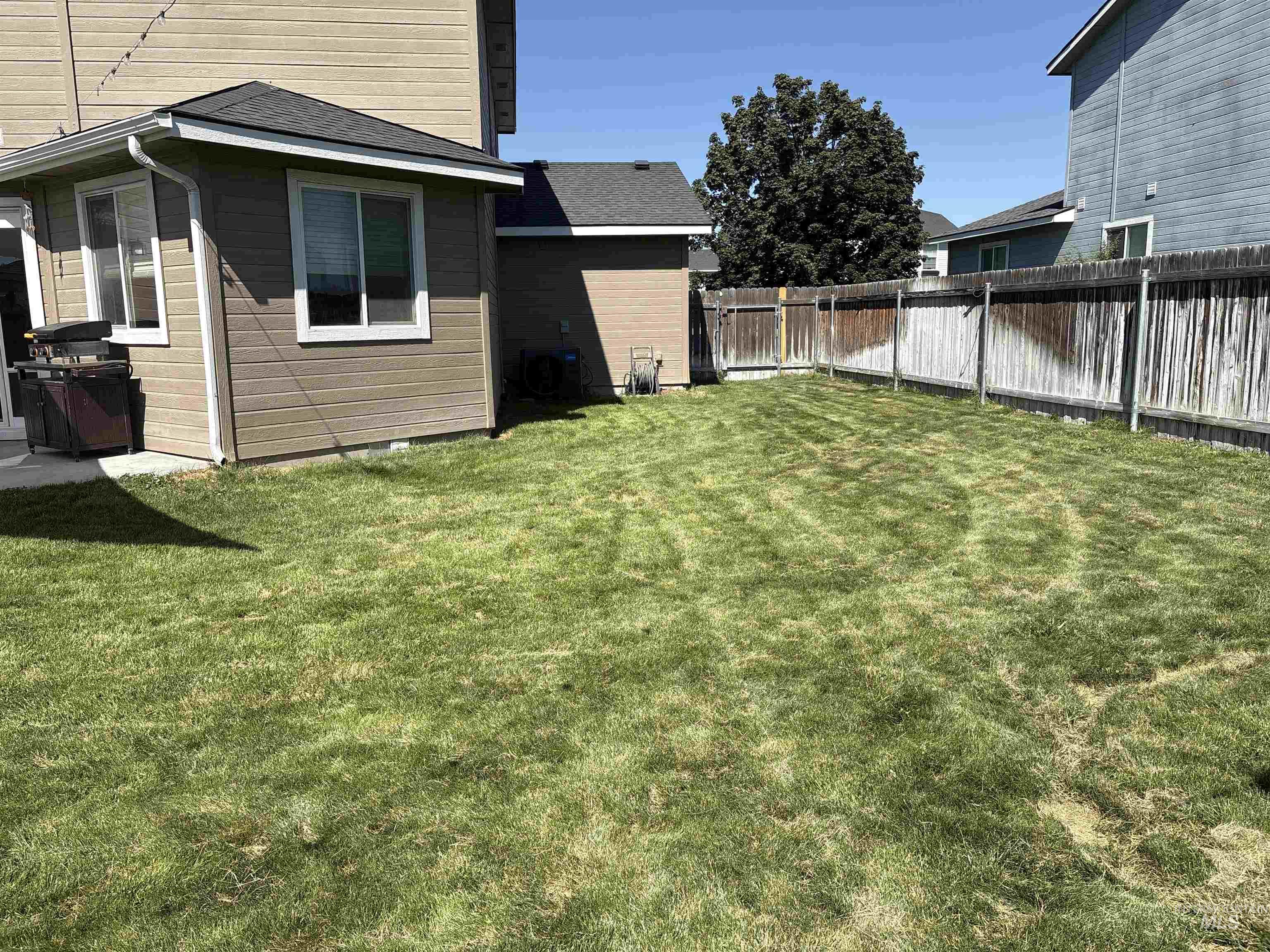 1030 Sw Colonial Property Photo 45