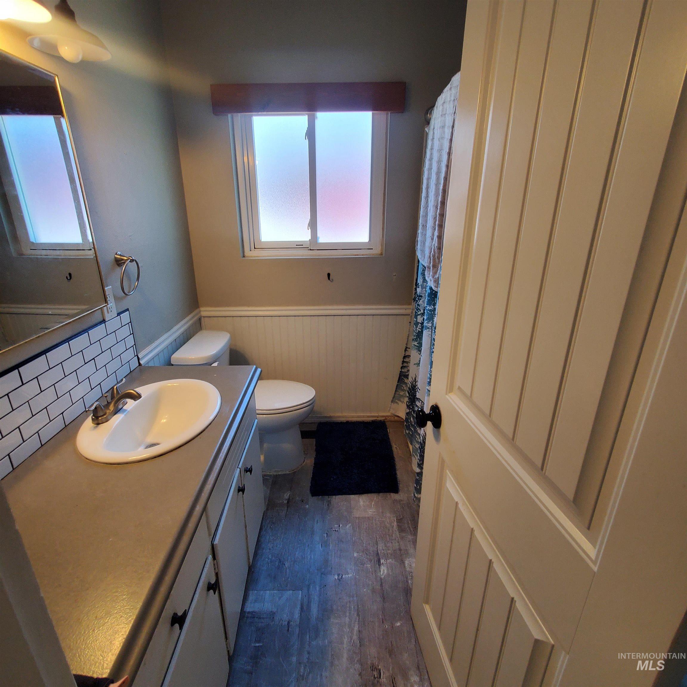 115 S Fern Property Photo 16