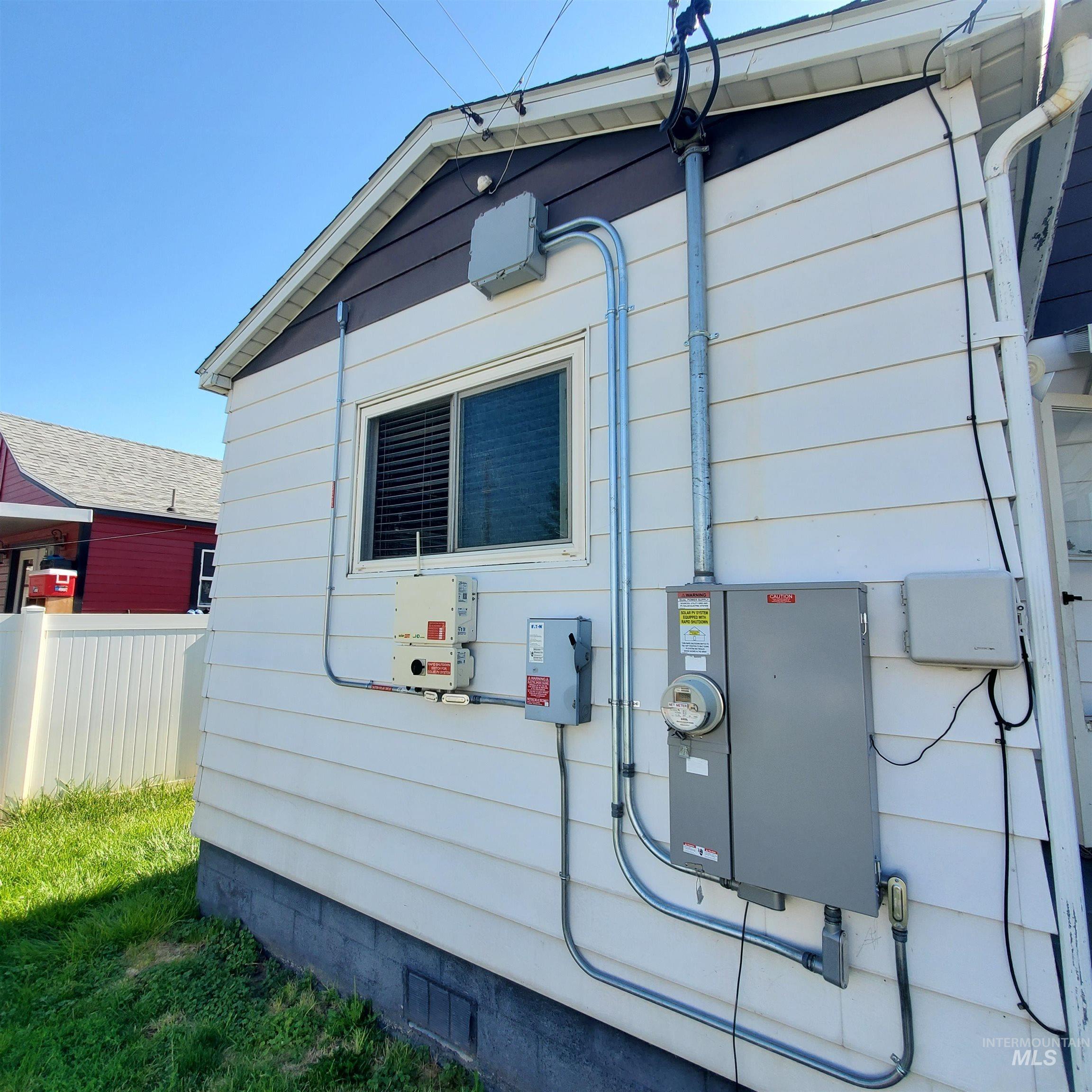 115 S Fern Property Photo 35