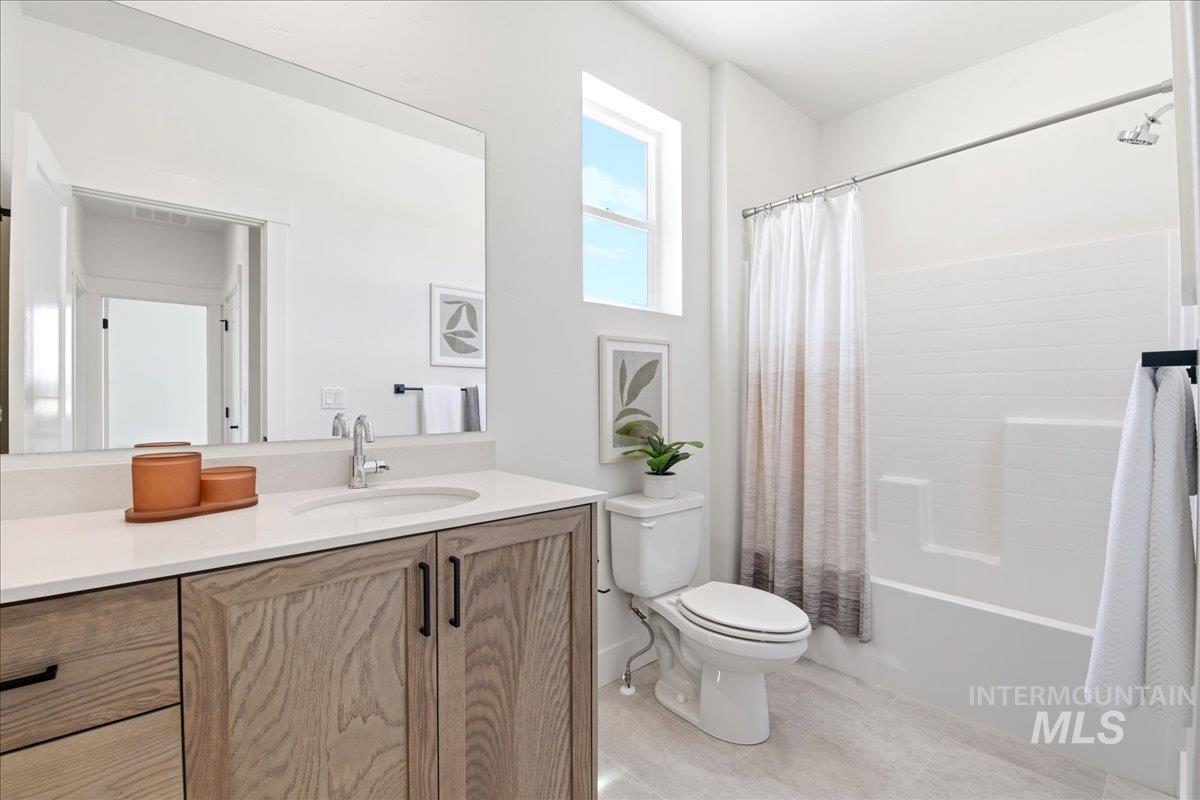 3405 Elliptical Lane Property Photo 10