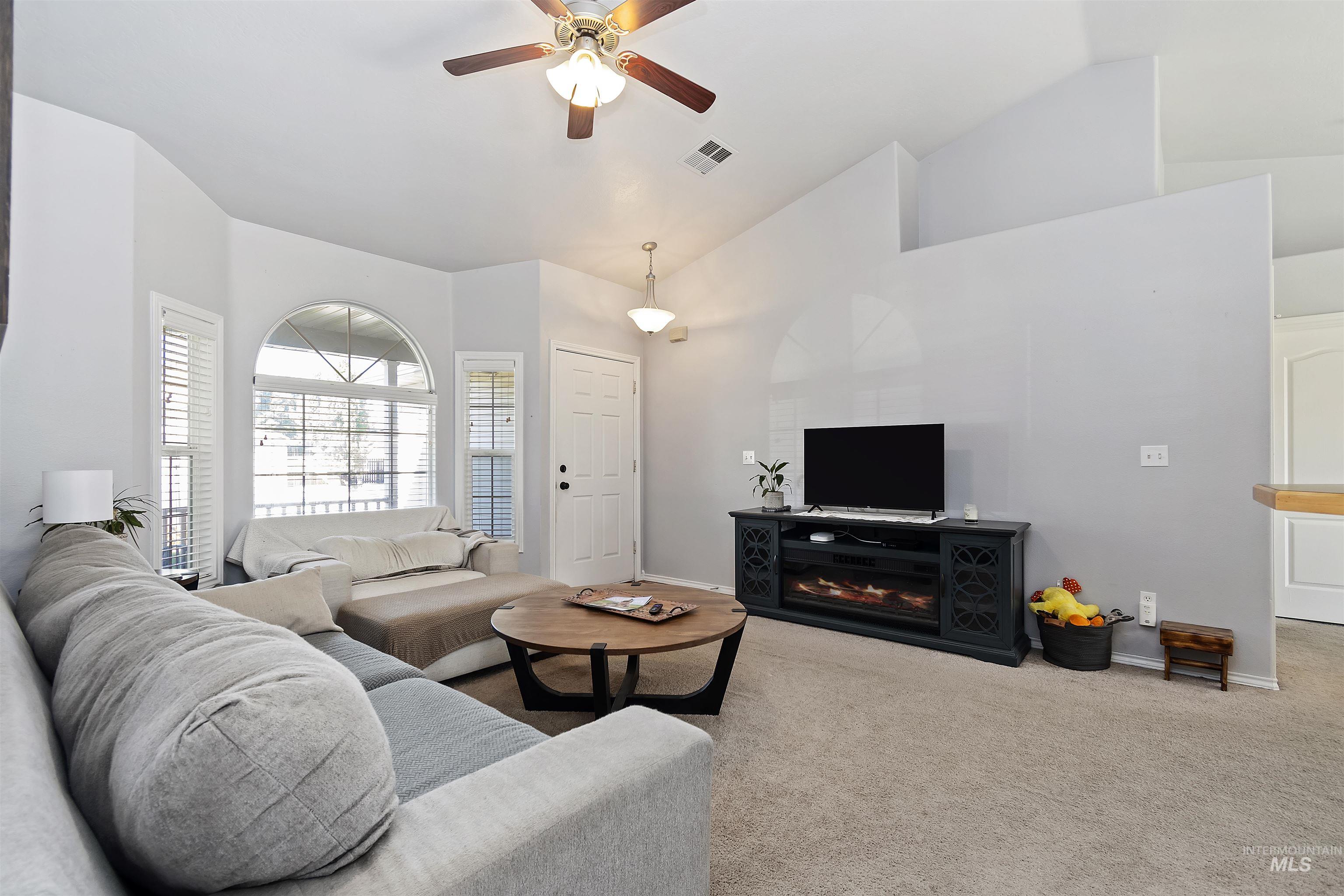 11734 W Huckleberry Dr Property Photo 5