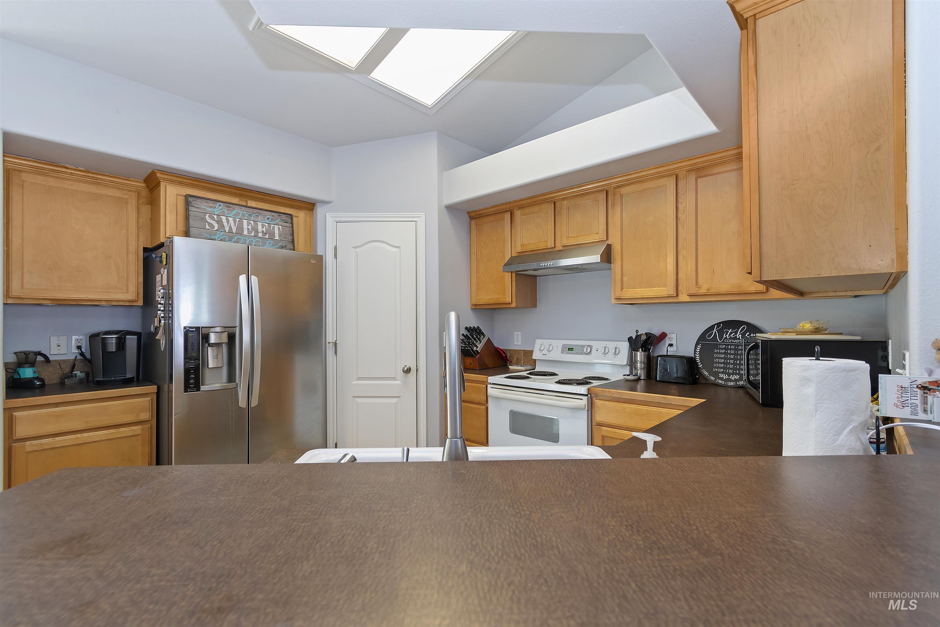 11734 W Huckleberry Dr Property Photo 7