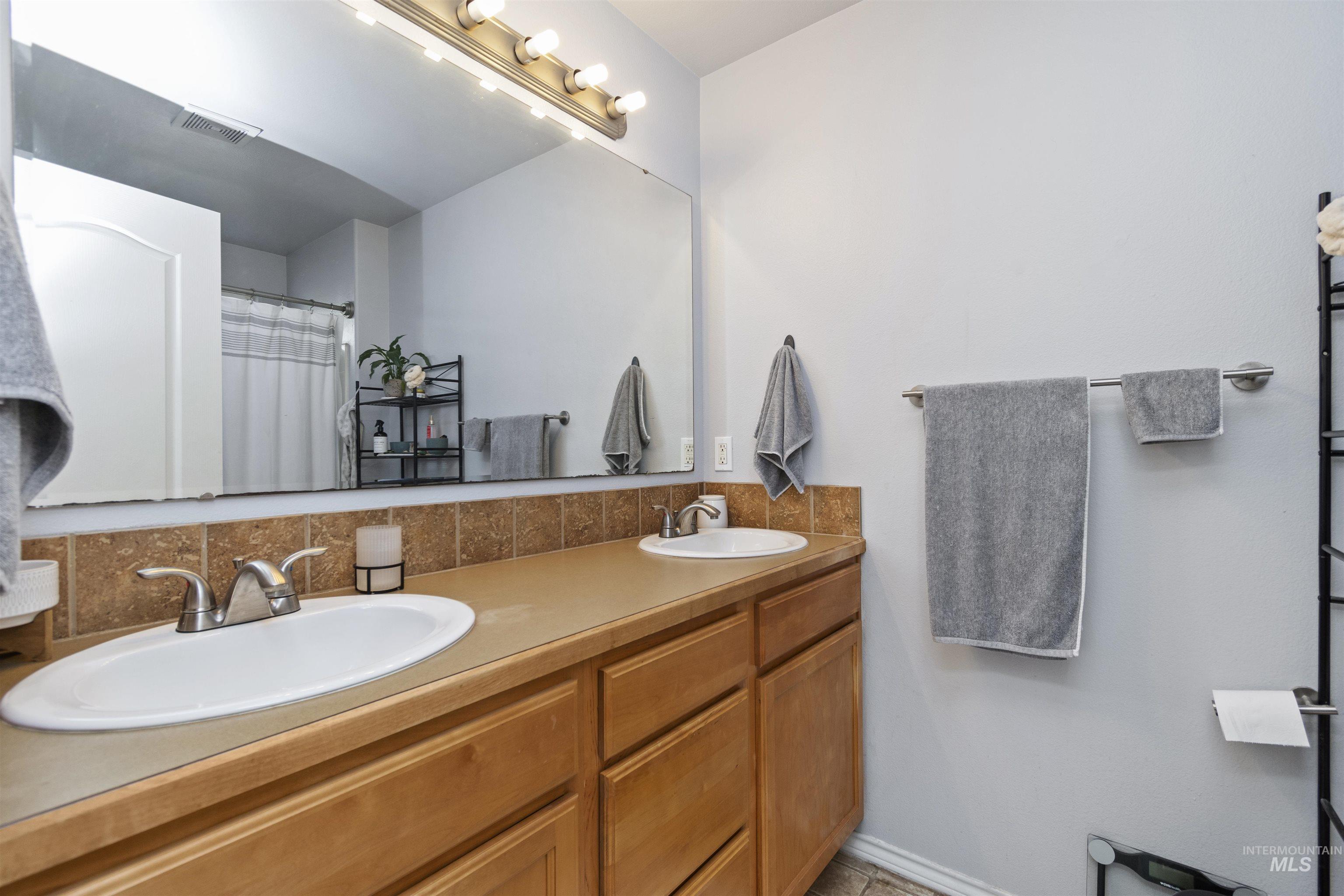 11734 W Huckleberry Dr Property Photo 16