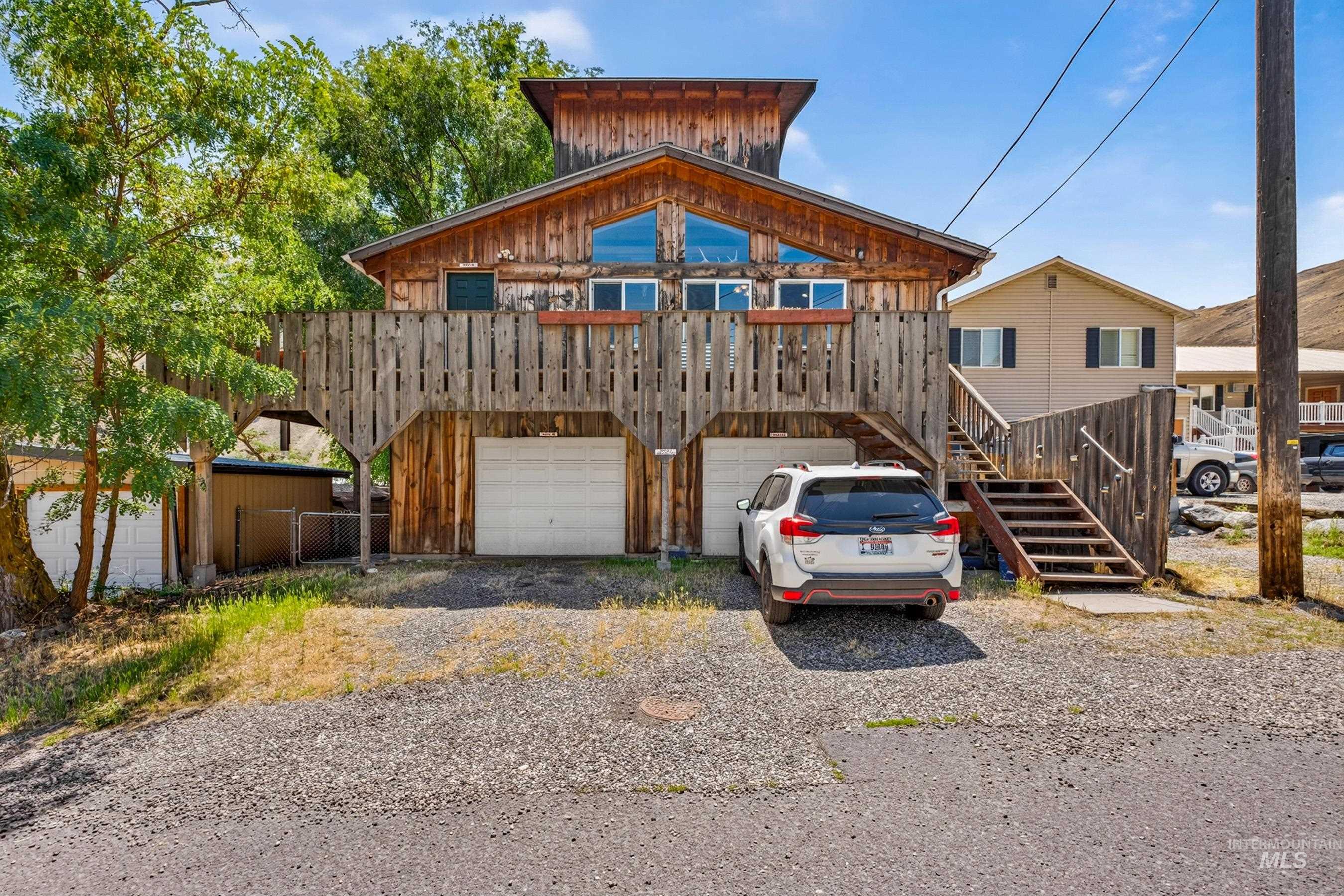 302 Berger Street Property Photo 3