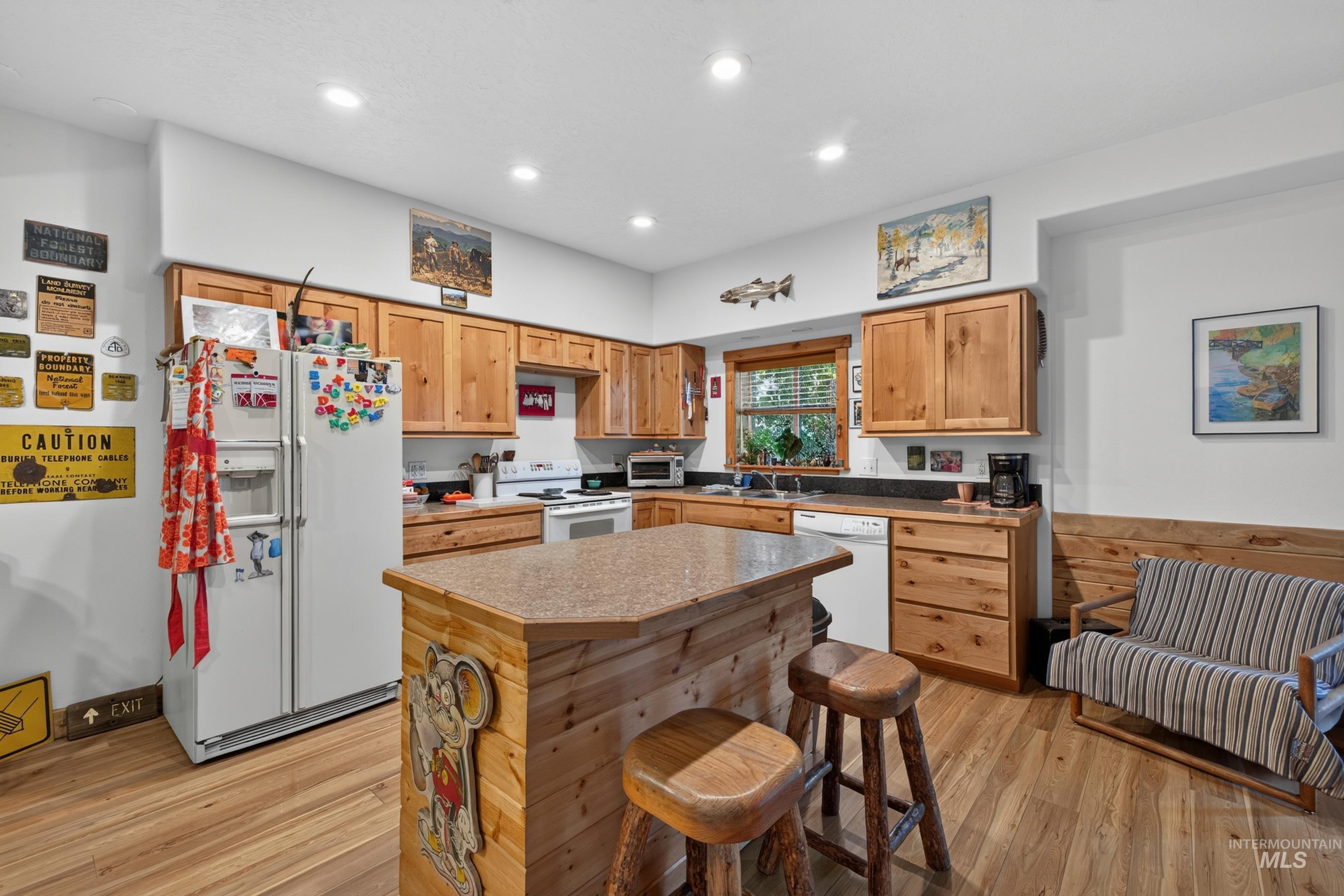 302 Berger Street Property Photo 23