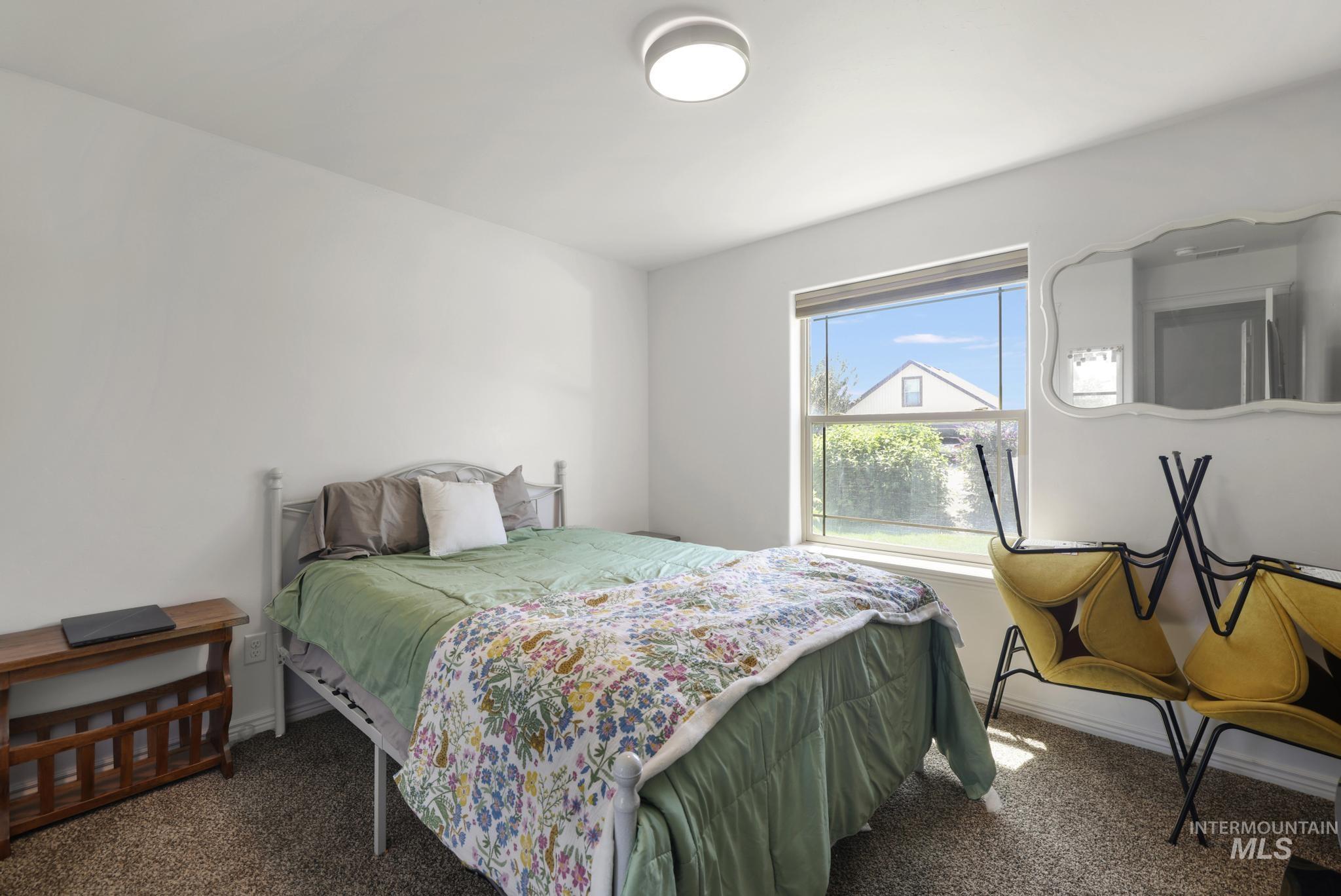 1002 Terra Ave Property Photo 15