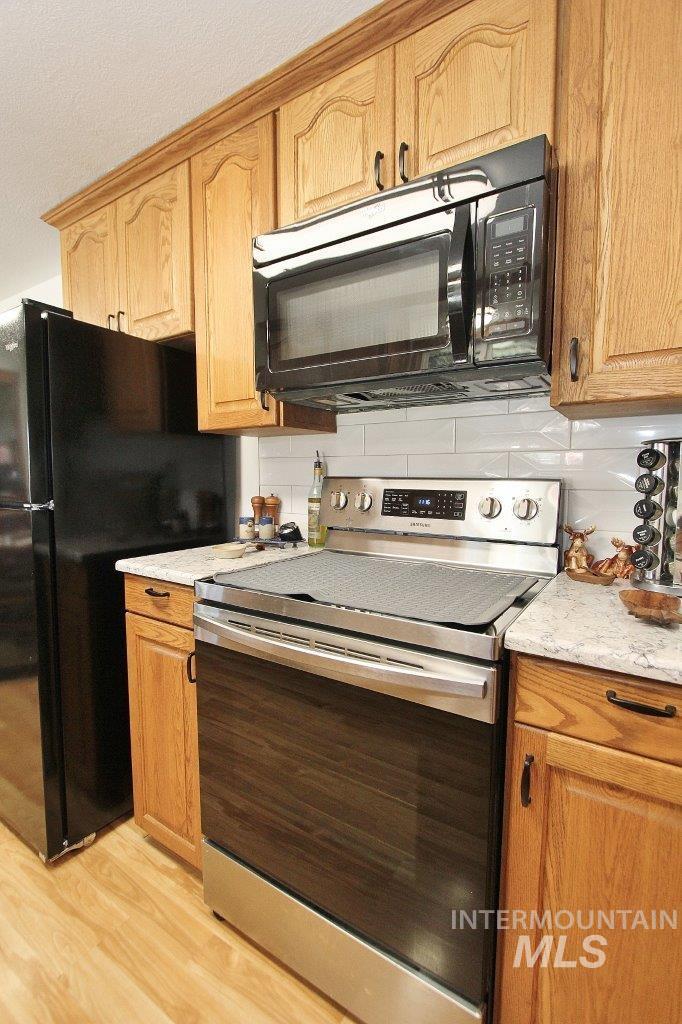 4002 W Normandie Dr. Property Photo 11