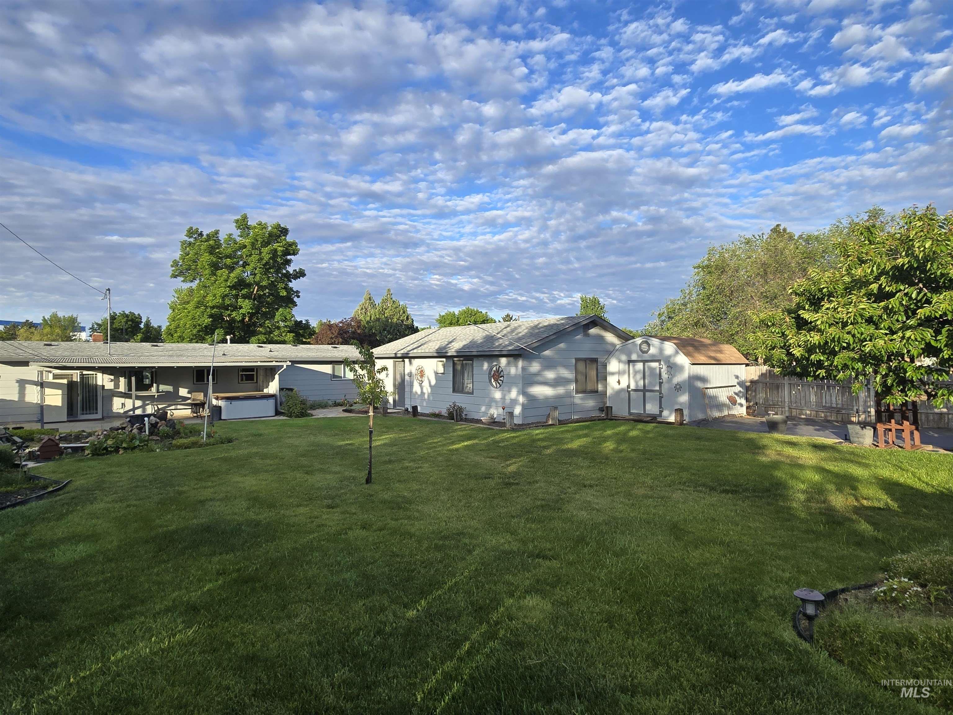 4002 W Normandie Dr. Property Photo 32