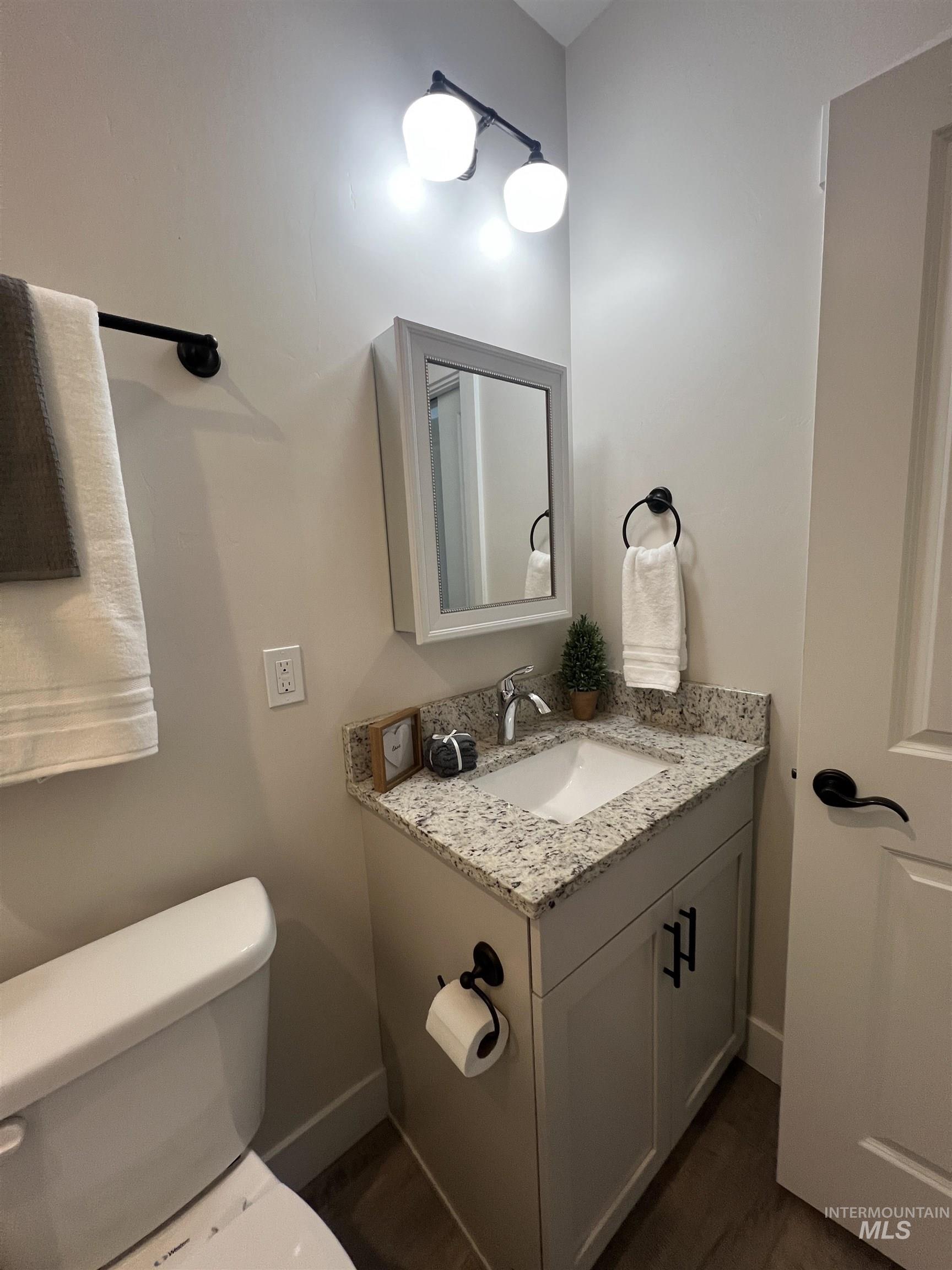 1475 N Bluffs Ridge Lane Property Photo 13