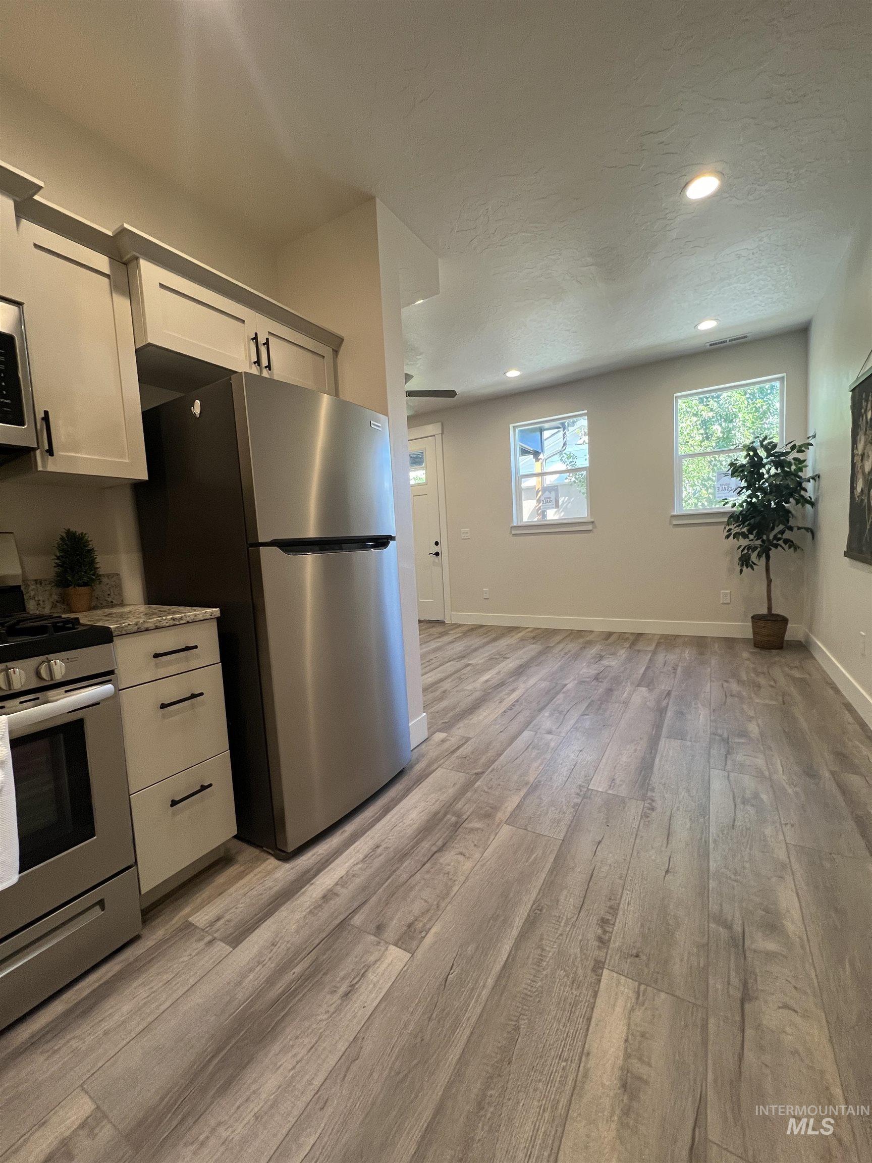 1475 N Bluffs Ridge Lane Property Photo 14