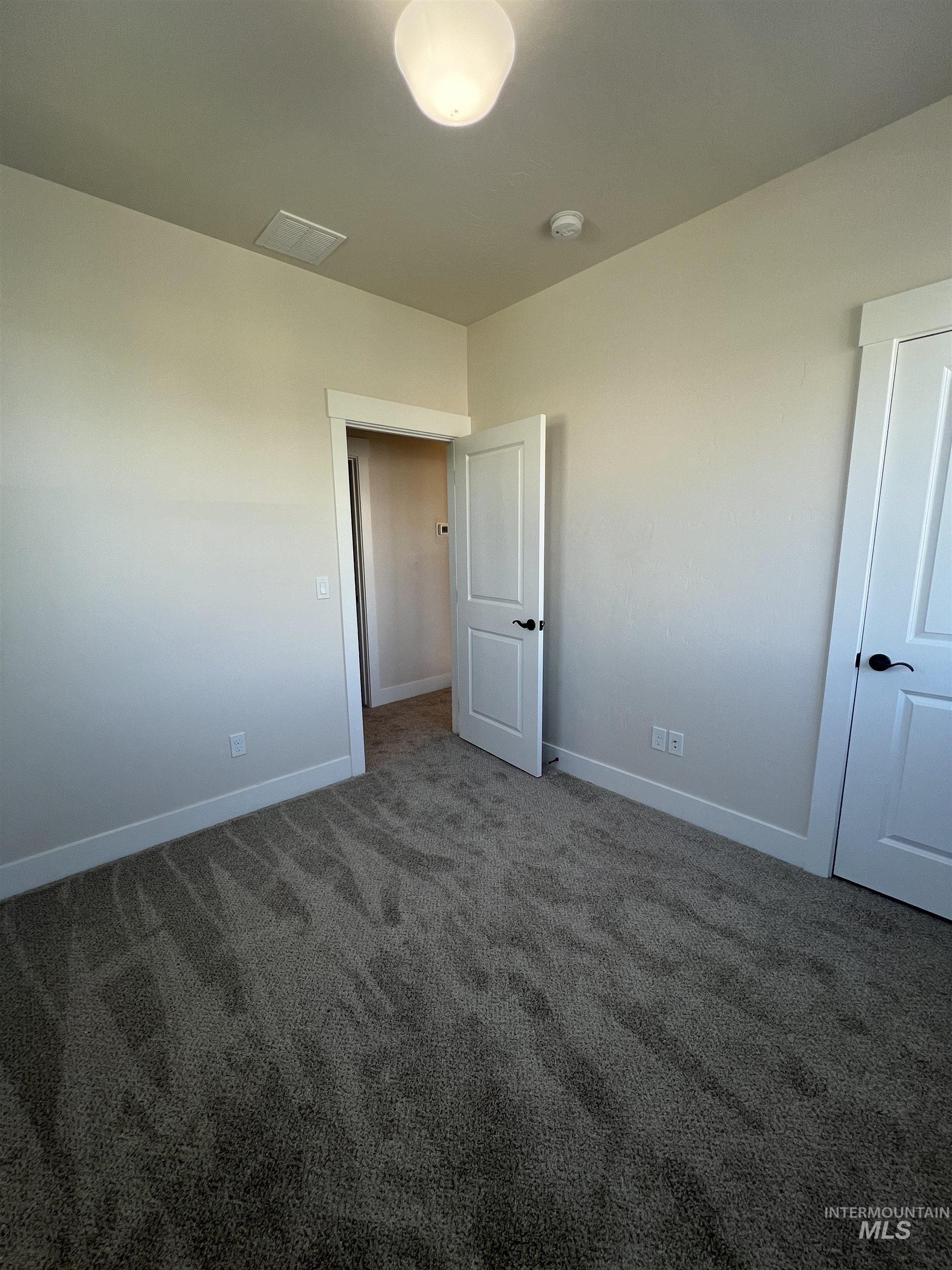 1475 N Bluffs Ridge Lane Property Photo 20