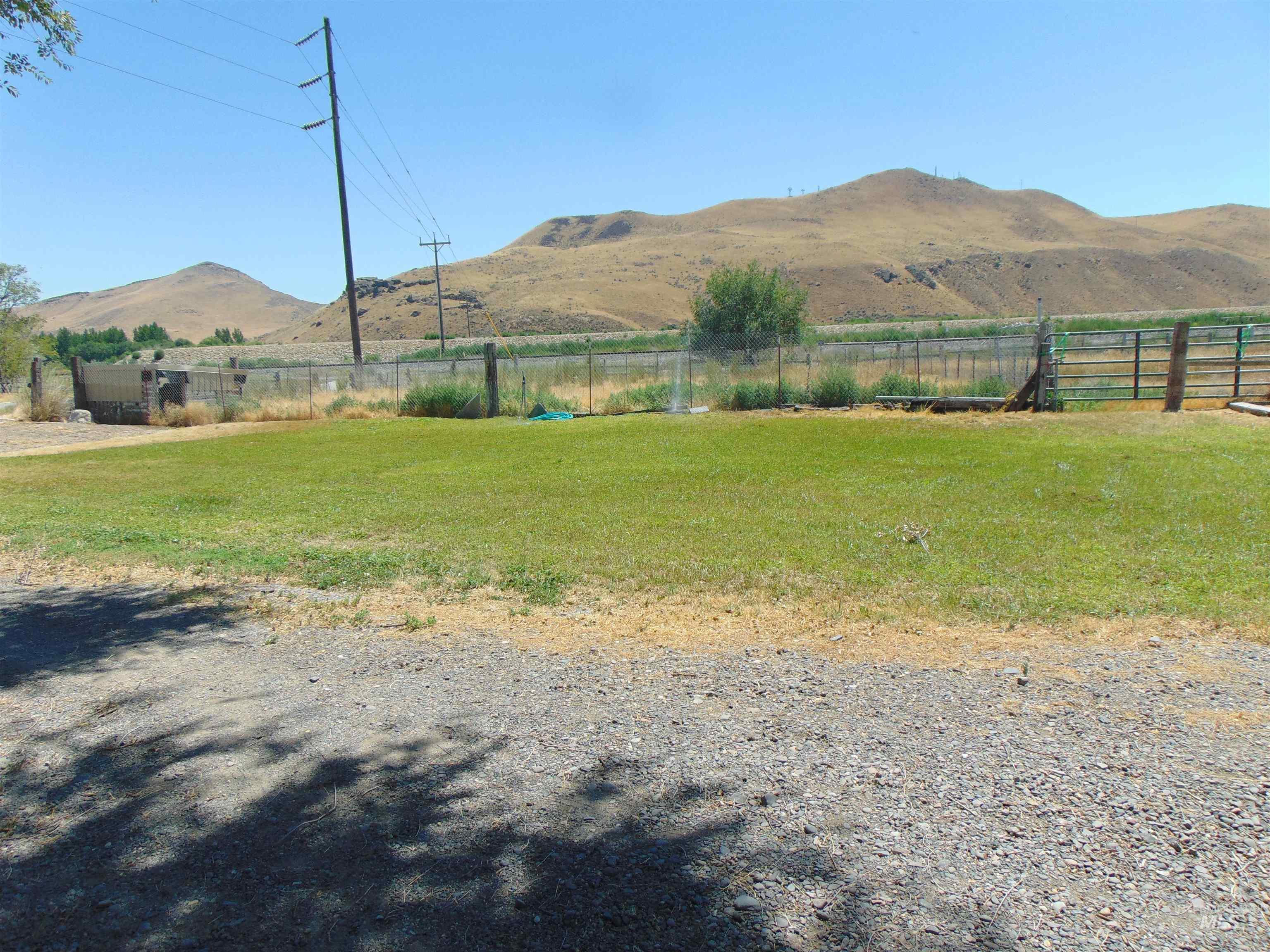 3855 Saddlehorn Lane Property Photo 33