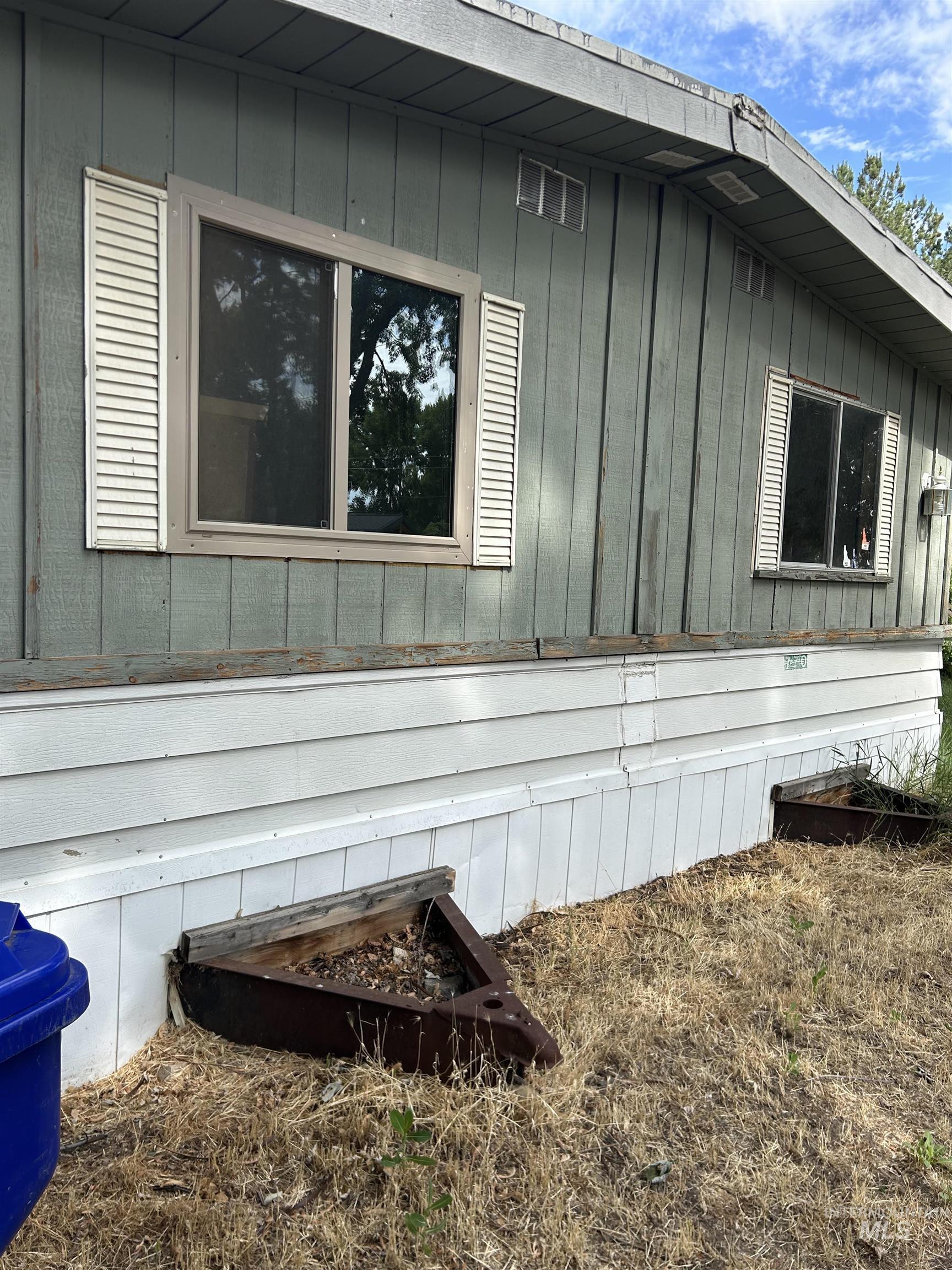 770 S Dolson Ln Property Photo 1