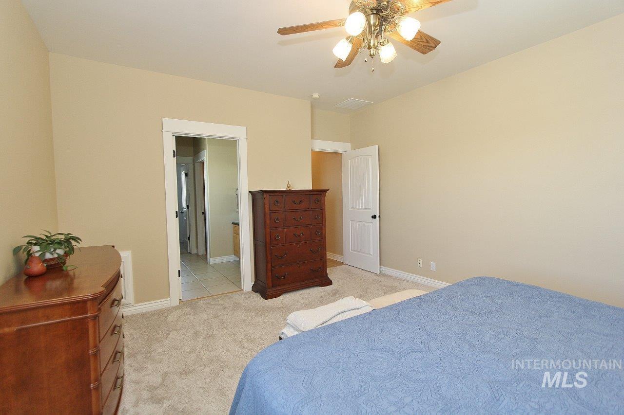 1729 Hickory Ave Property Photo 16