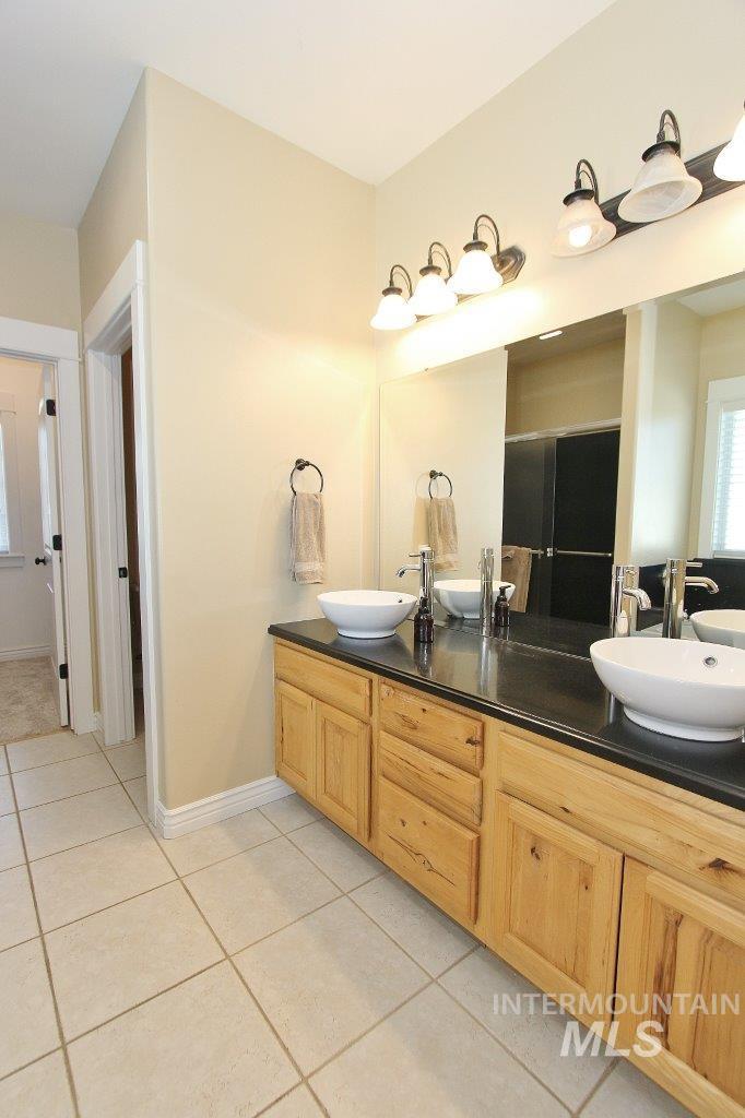 1729 Hickory Ave Property Photo 17
