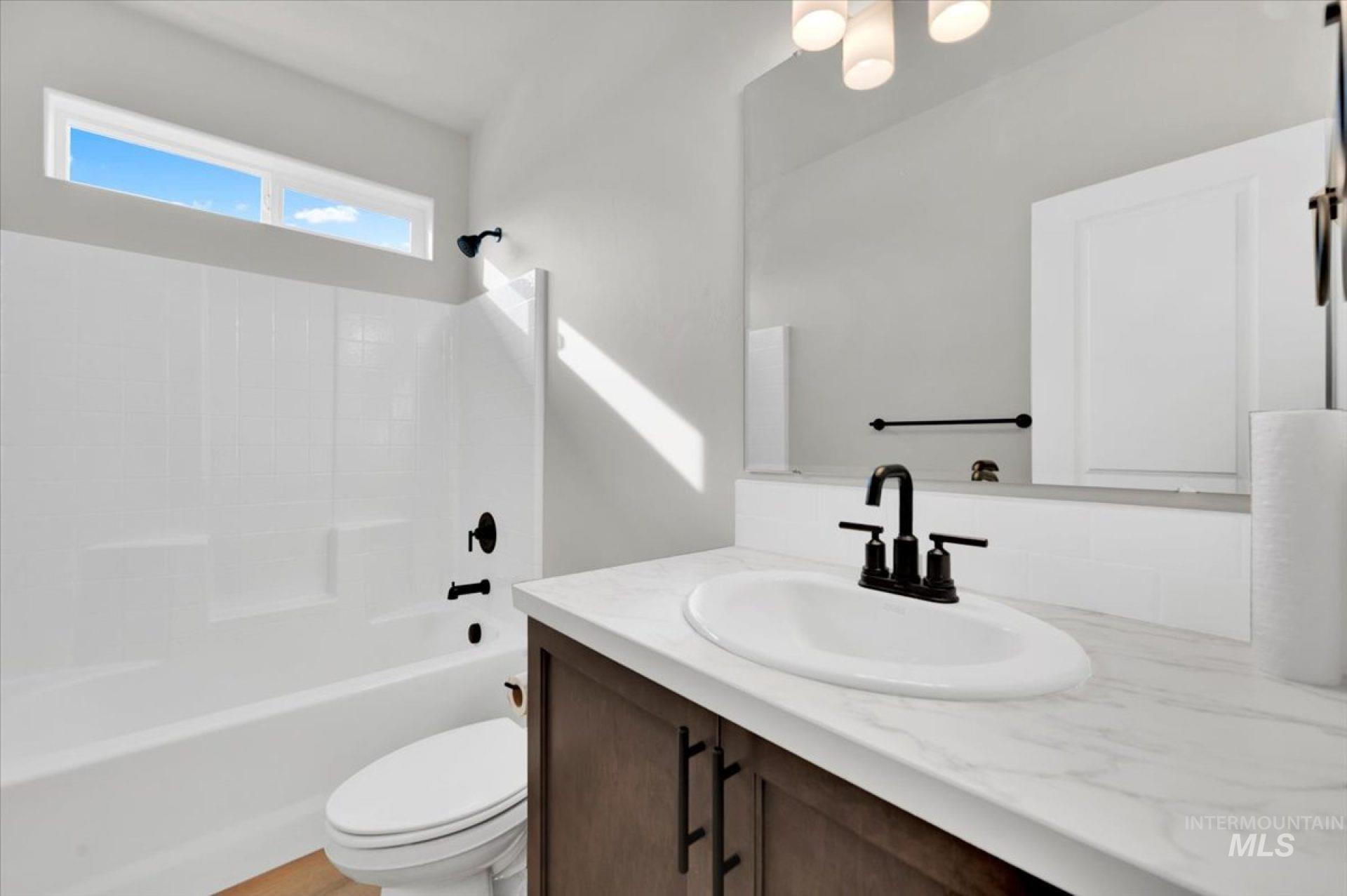 3685 E Fitz Roy St. Property Photo 11