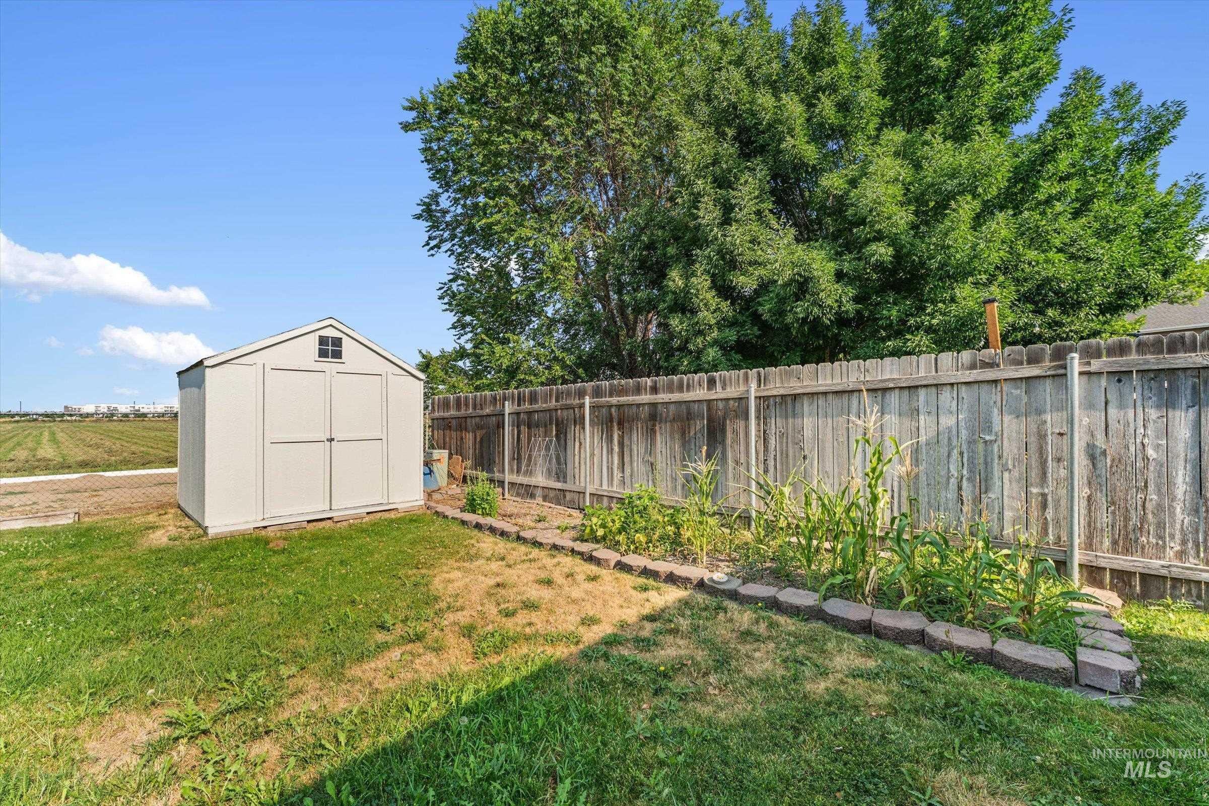 349 S Lodestone Ave Property Photo 34