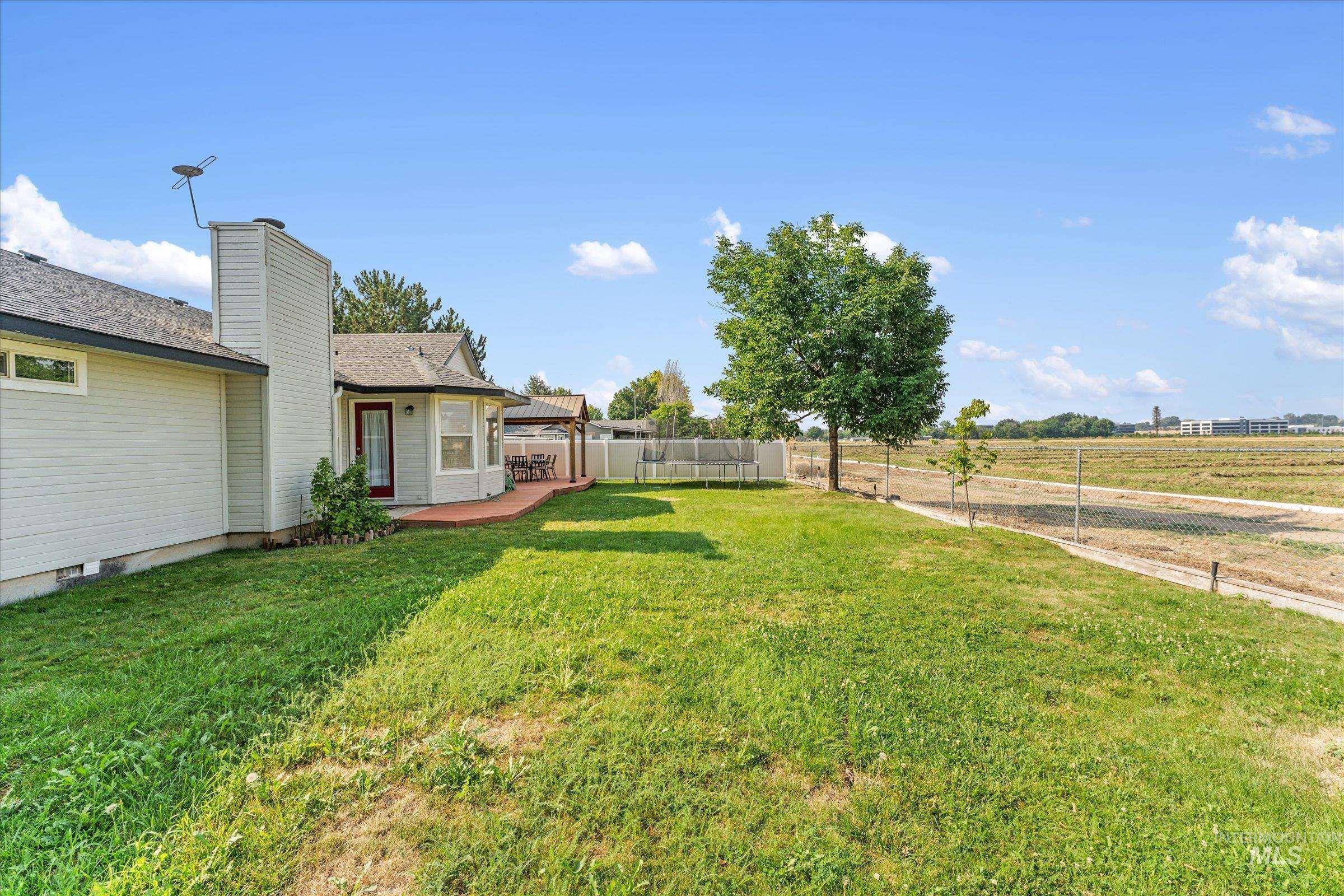 349 S Lodestone Ave Property Photo 38