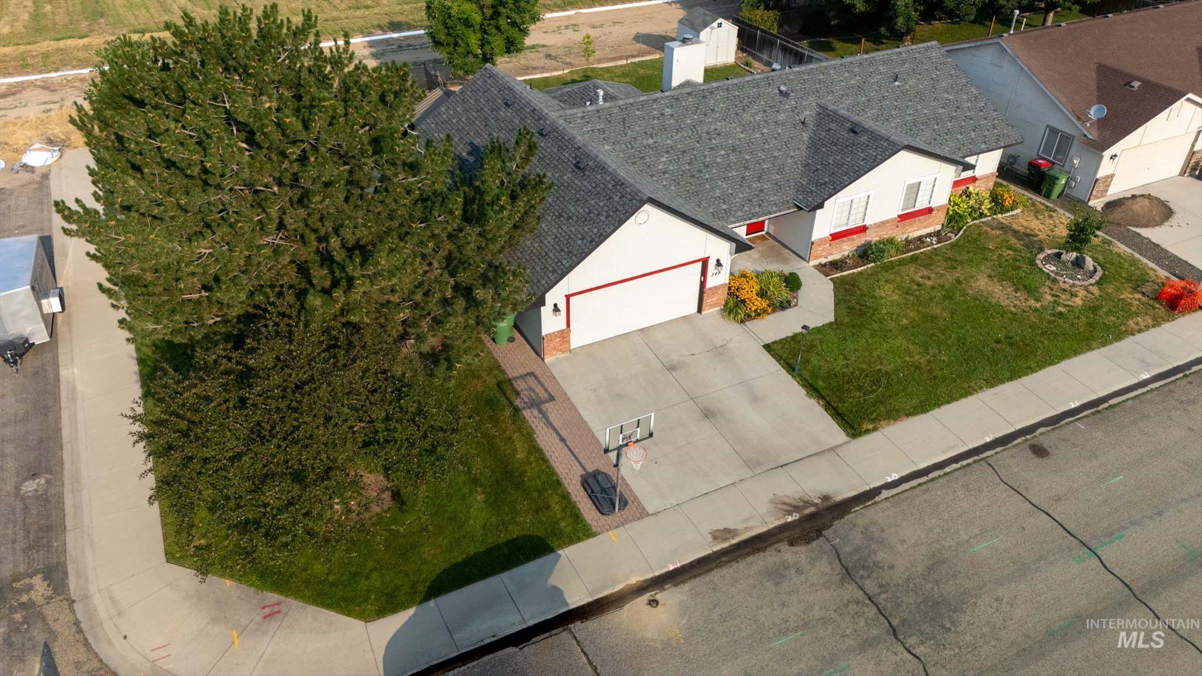 349 S Lodestone Ave Property Photo 44