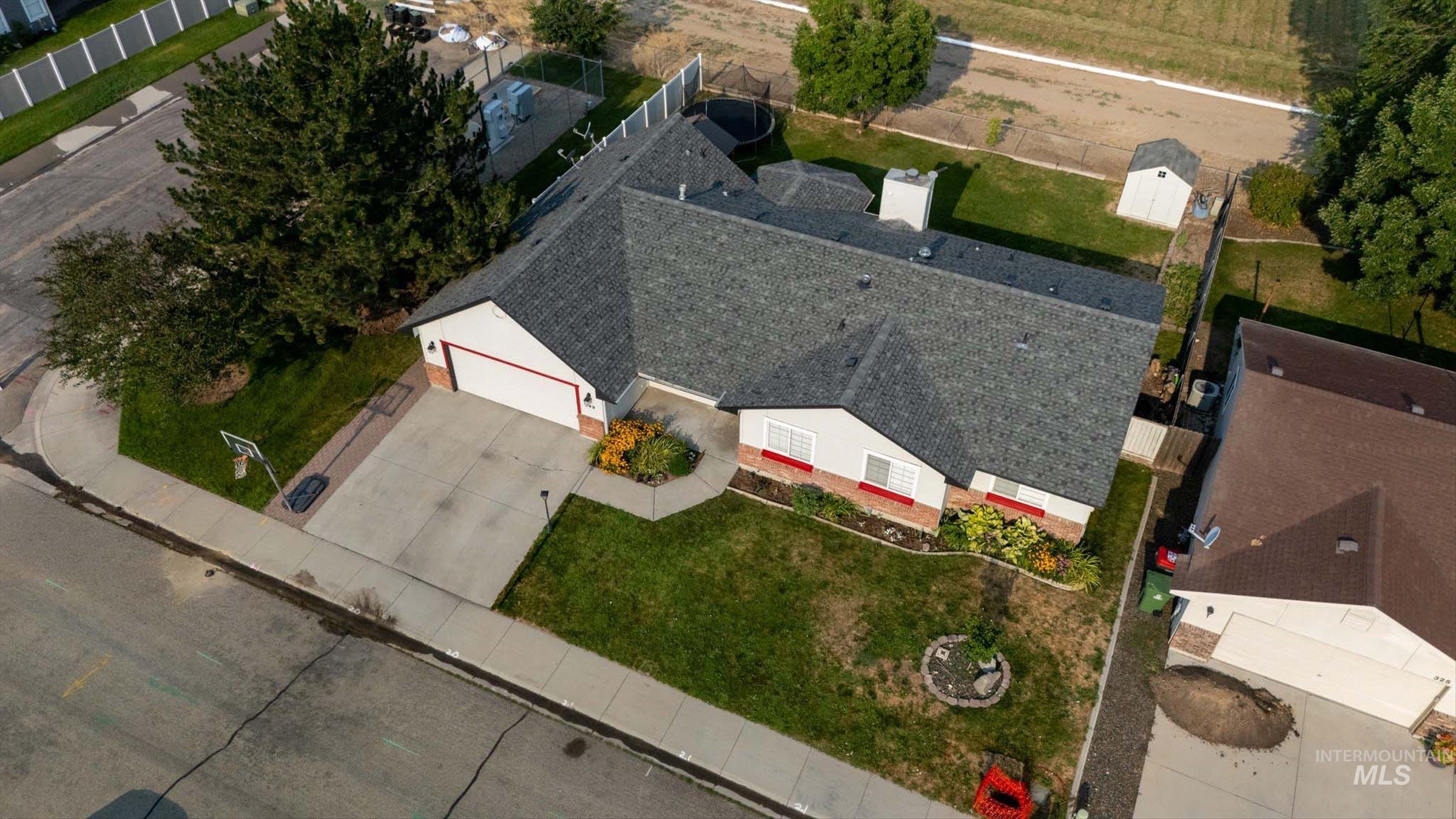 349 S Lodestone Ave Property Photo 46