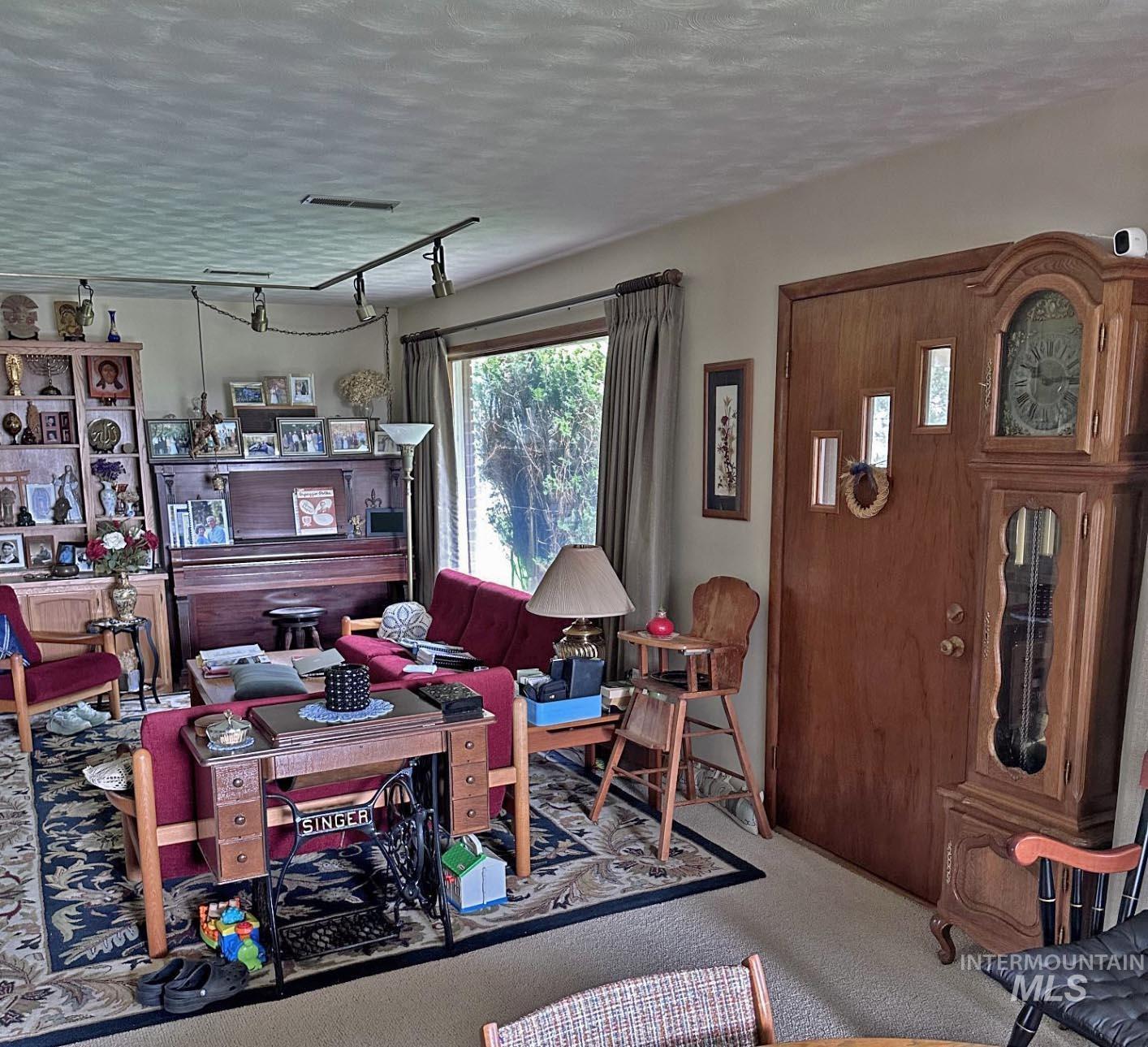 22347 Upper Pleasant Ridge Road Property Photo 15