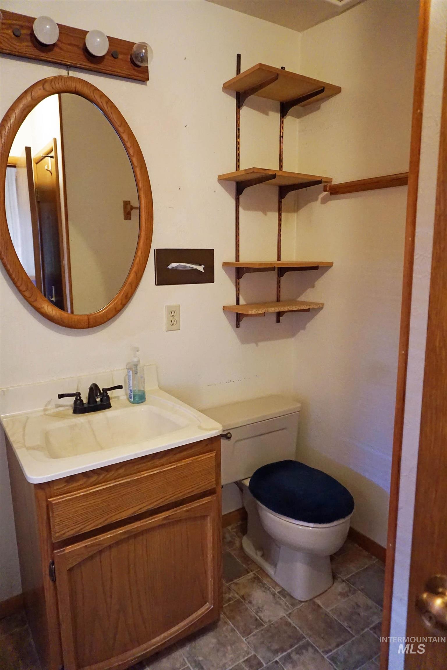 22347 Upper Pleasant Ridge Road Property Photo 16