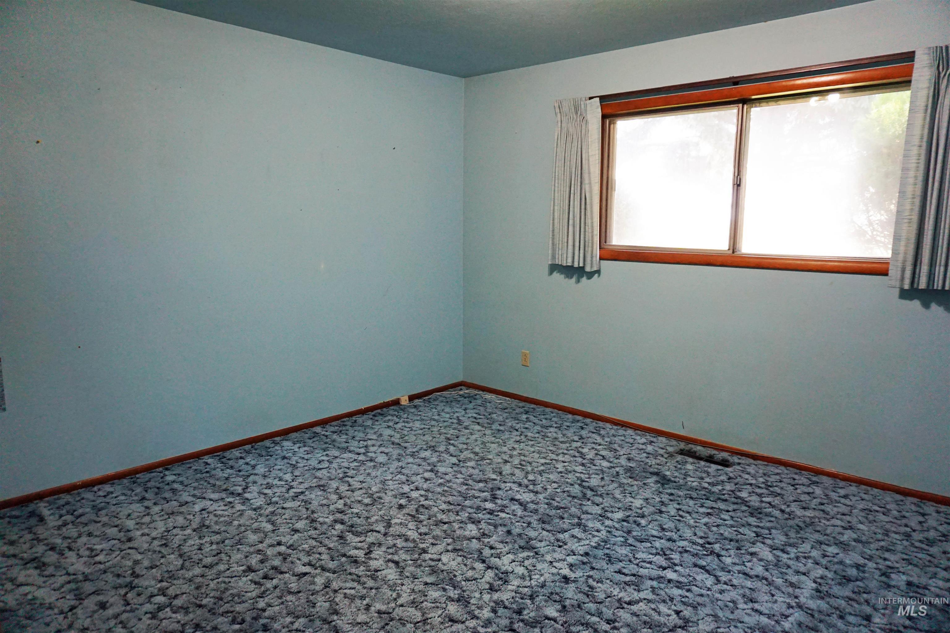 22347 Upper Pleasant Ridge Road Property Photo 20