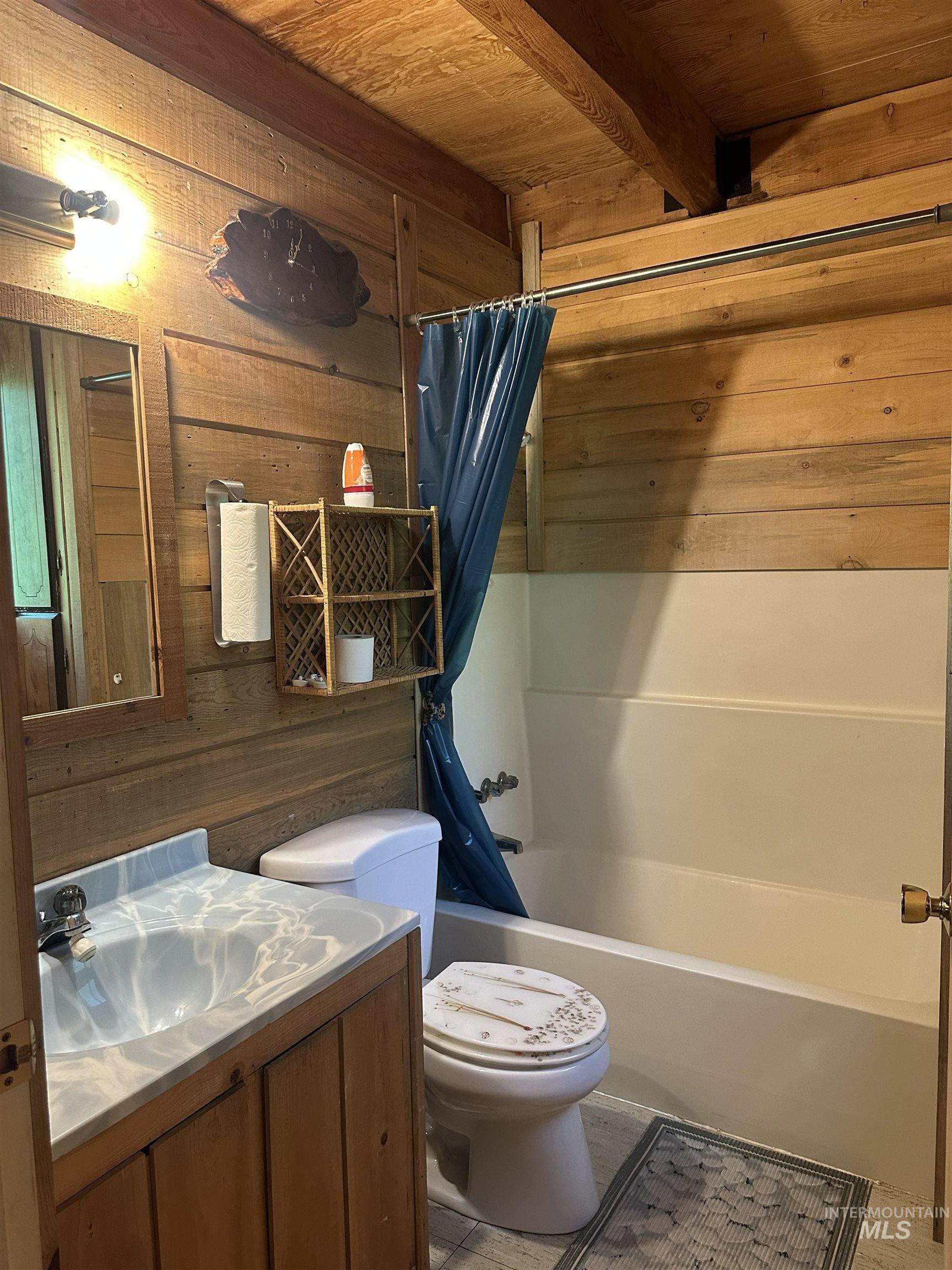1227 Brown Bear Drive Property Photo 10