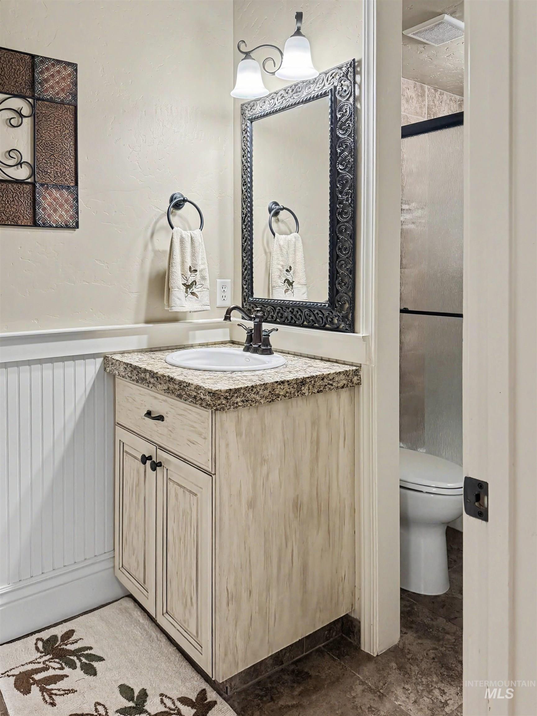 4663 W Clear Field Property Photo 6