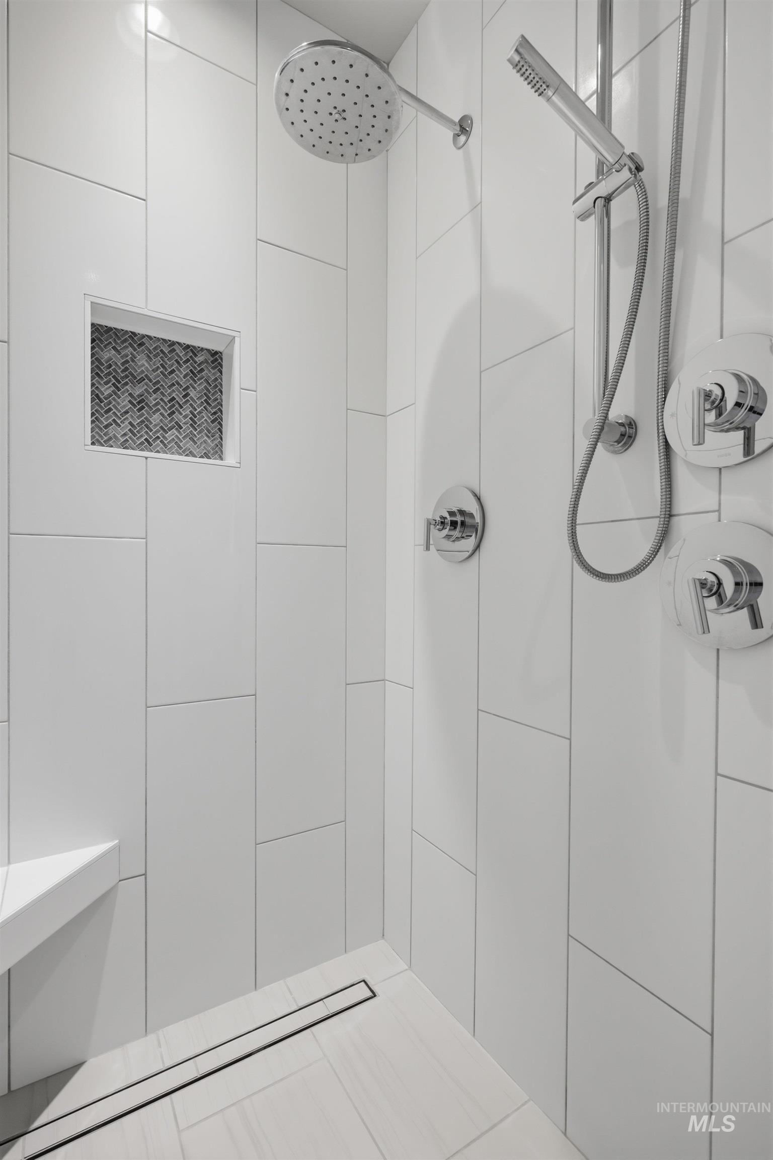 454 W Buroak Drive Property Photo 40