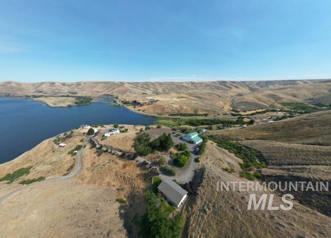 1311 Westlake Drive Property Photo 6