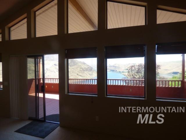 1311 Westlake Drive Property Photo 11