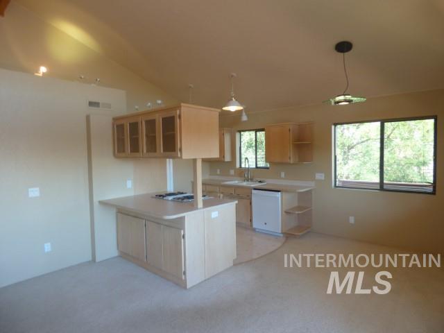 1311 Westlake Drive Property Photo 12