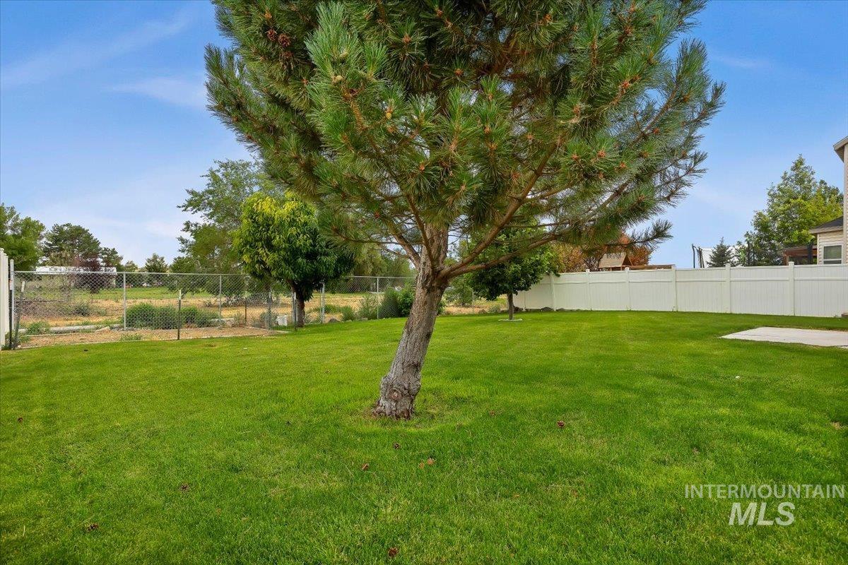 1305 Lauren Lane Property Photo 31
