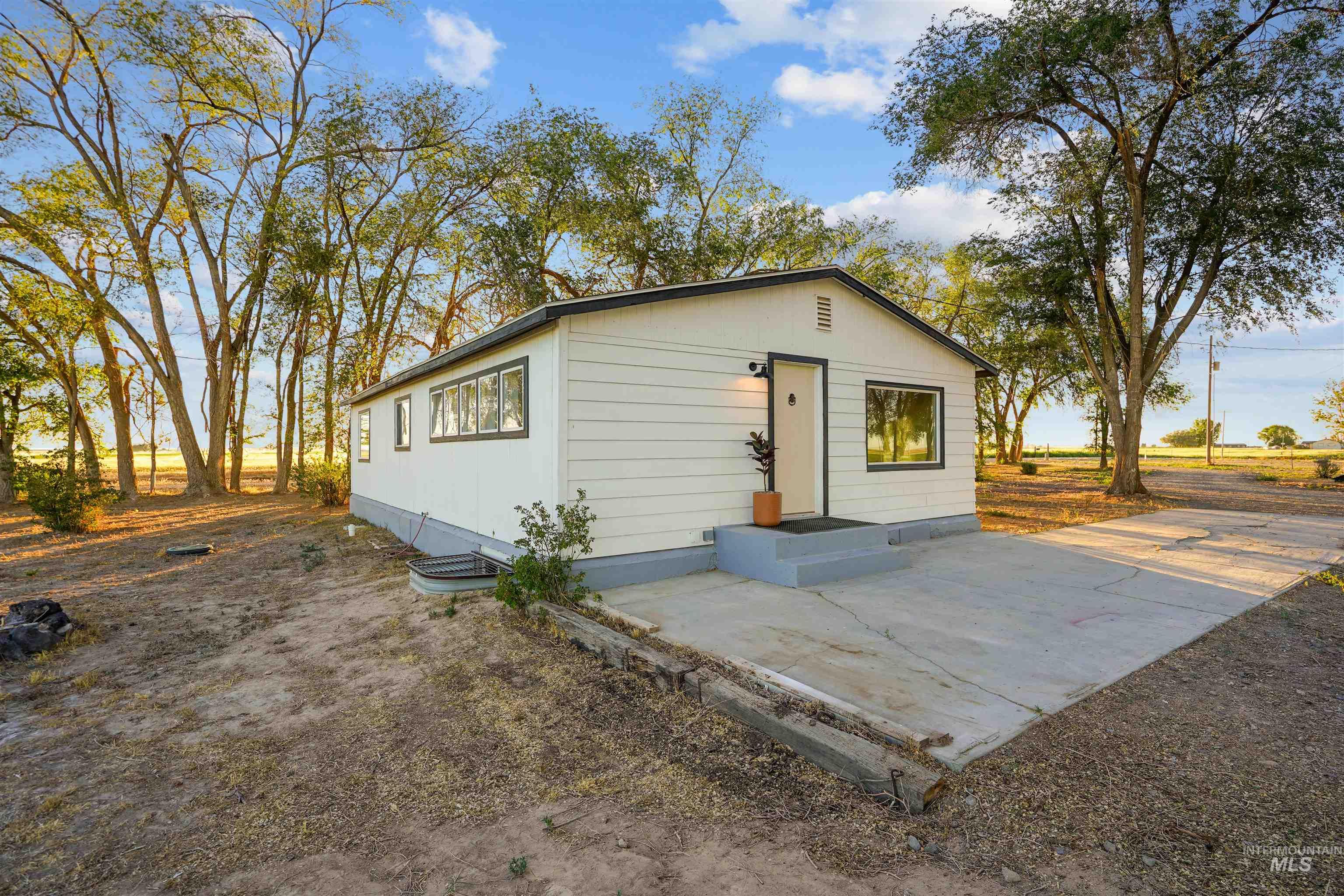 862 N 500 W Property Photo 11