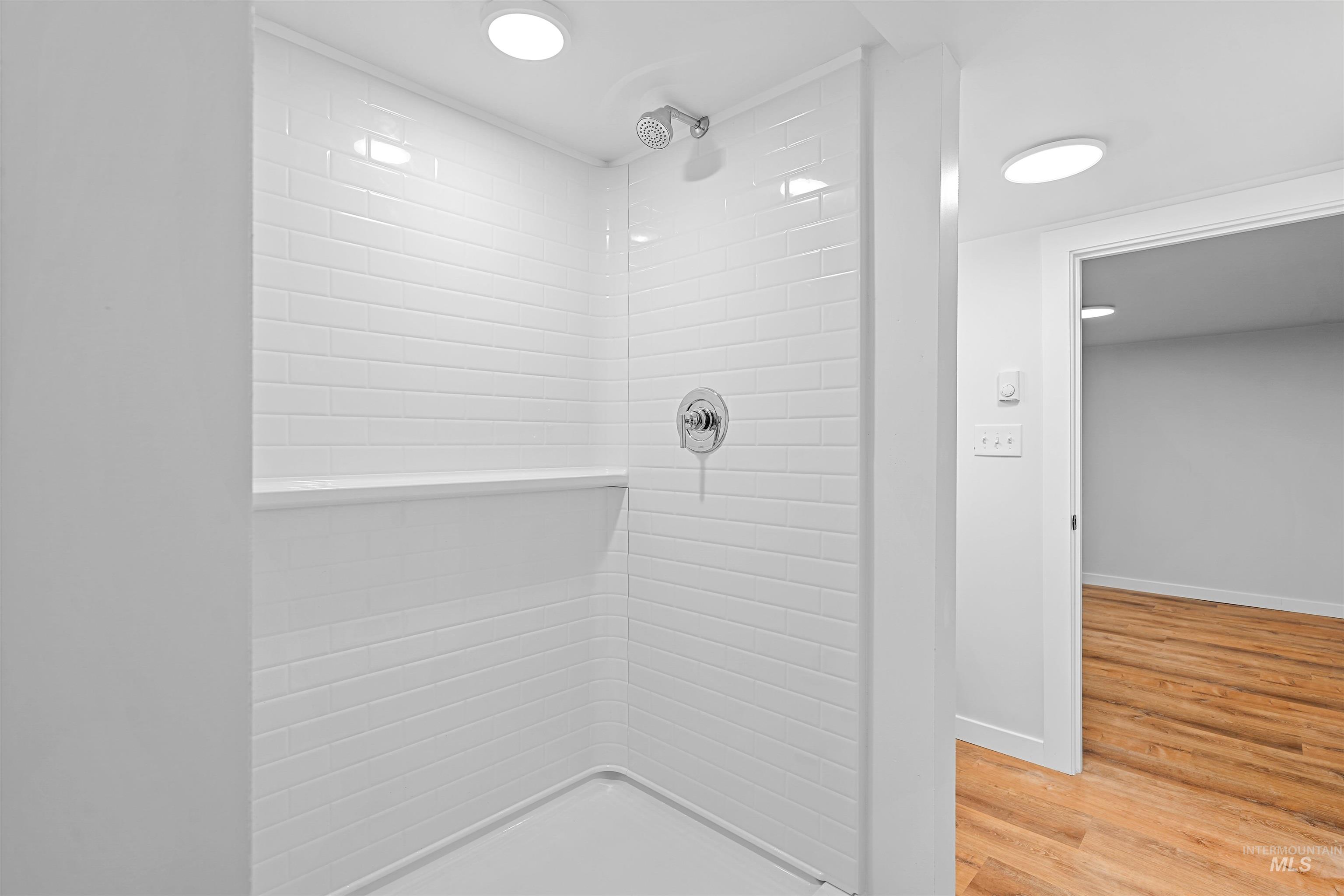 862 N 500 W Property Photo 16
