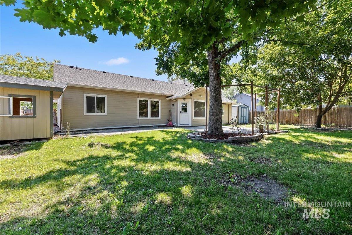 7741 N Dodgin Ave Property Photo 31